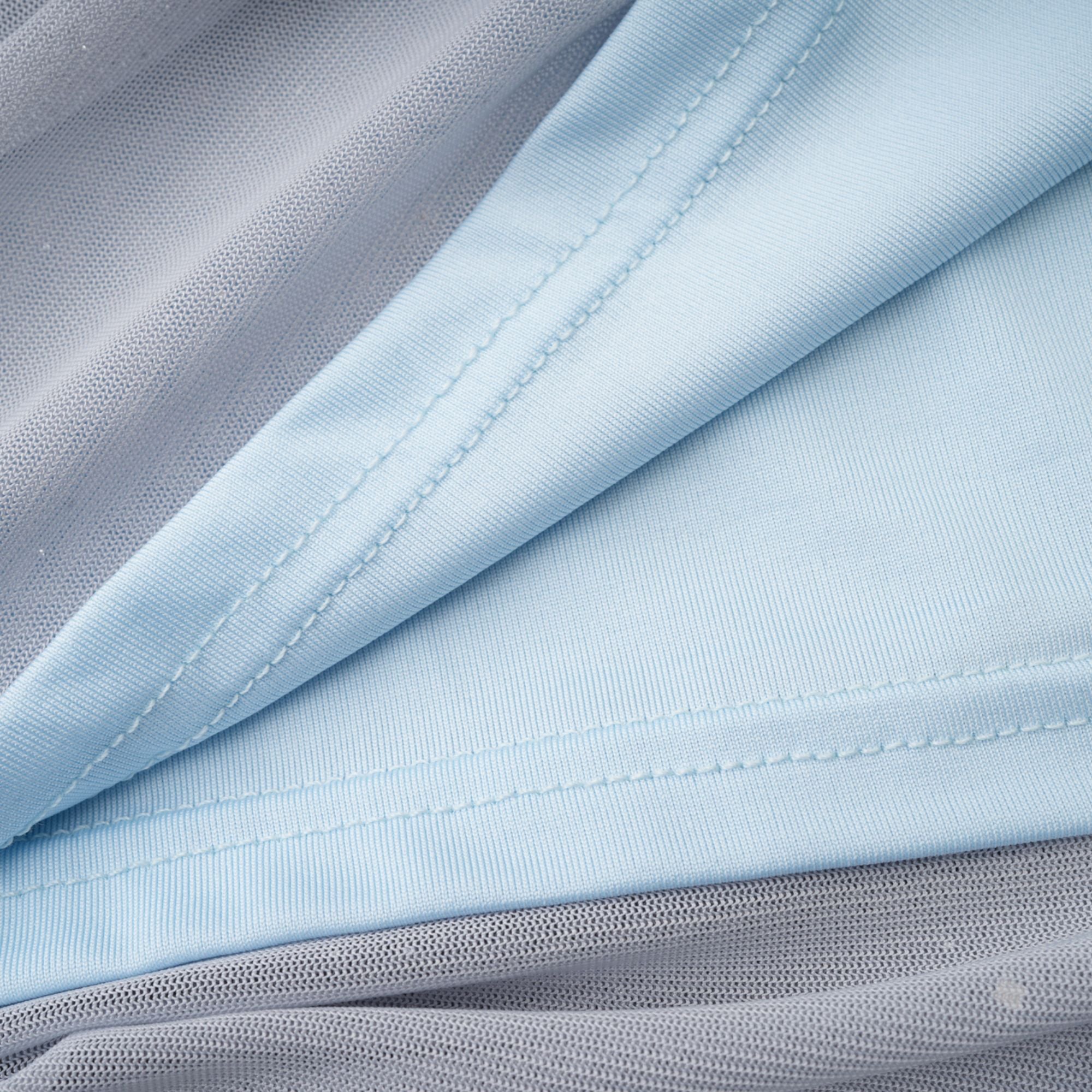 Ensemble coordonné haut et jupe semi-transparents Paulette (Vente définitive - États-Unis uniquement)