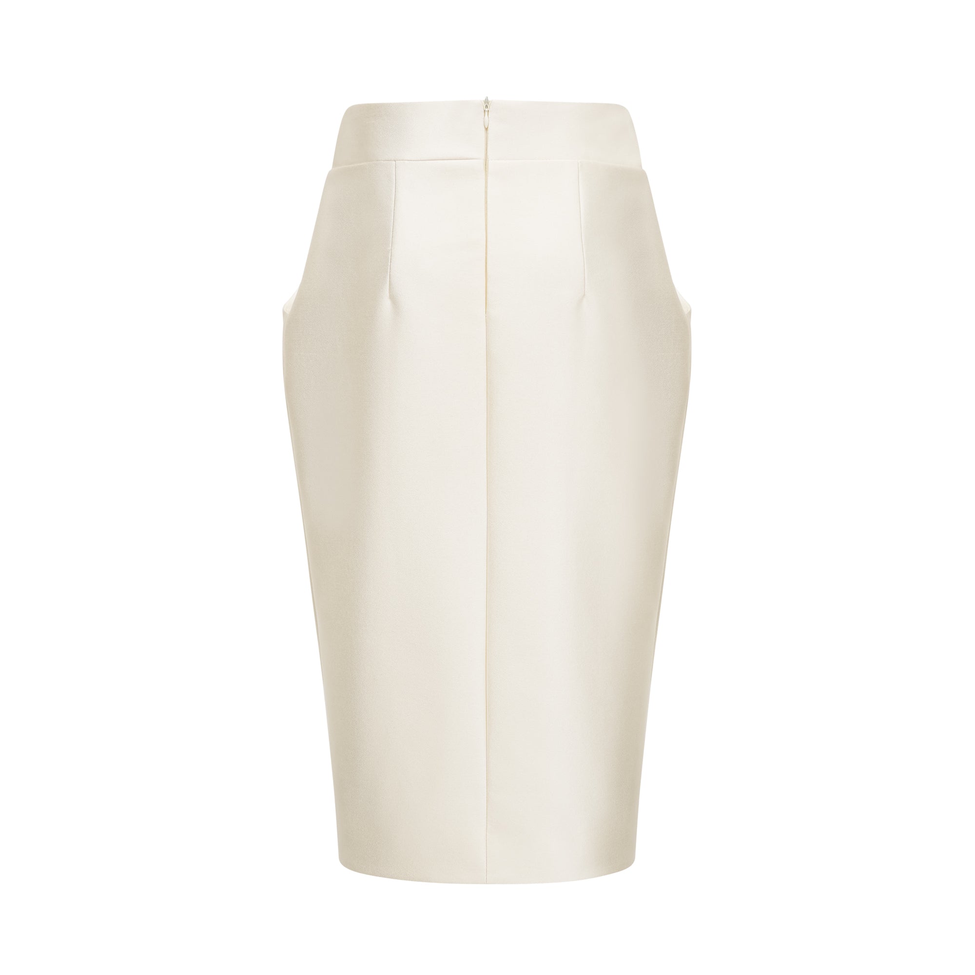 طقم مانون مكون من بلوزة وتنورة باللون الأبيض