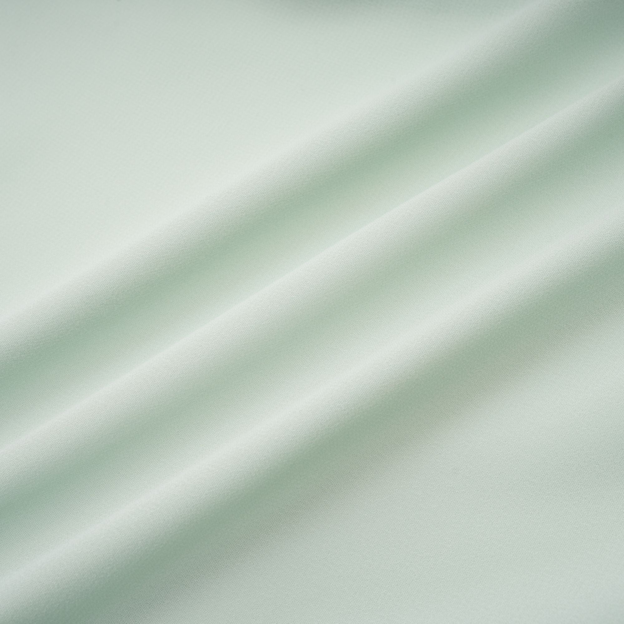 فستان ساليلا متوسط الطول مزين بالكشكشة