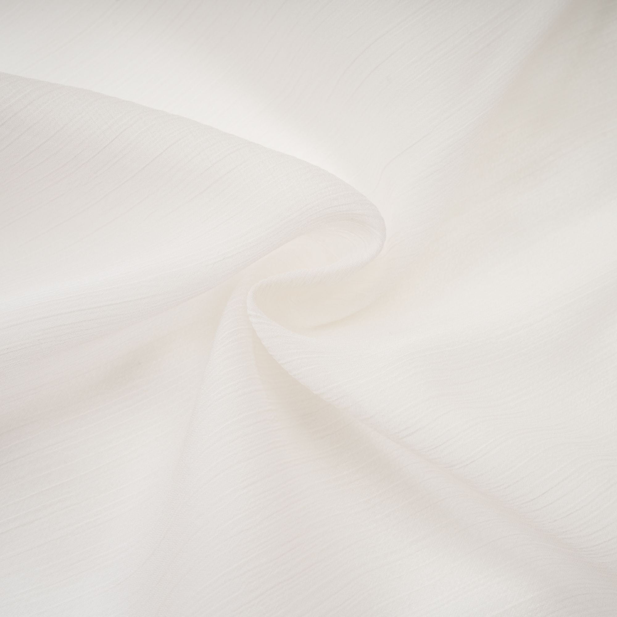 فستان ميراج مزين بتفاصيل الدانتيل