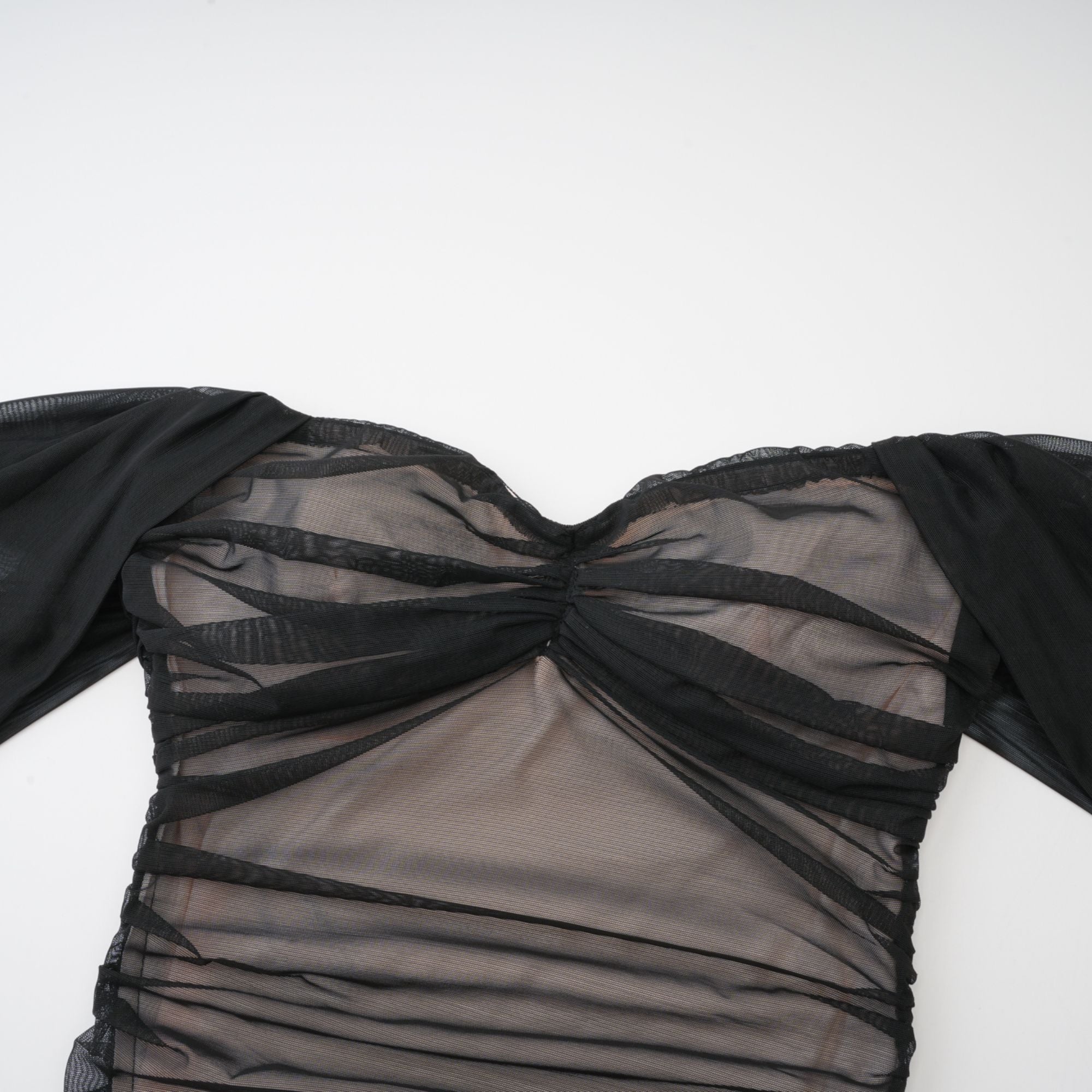 فستان صفية ذو ذيل السمكة