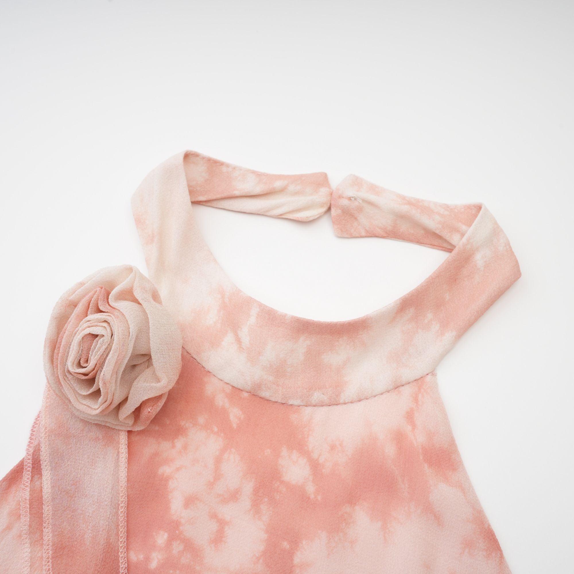 فستان كريسيدا المزهر