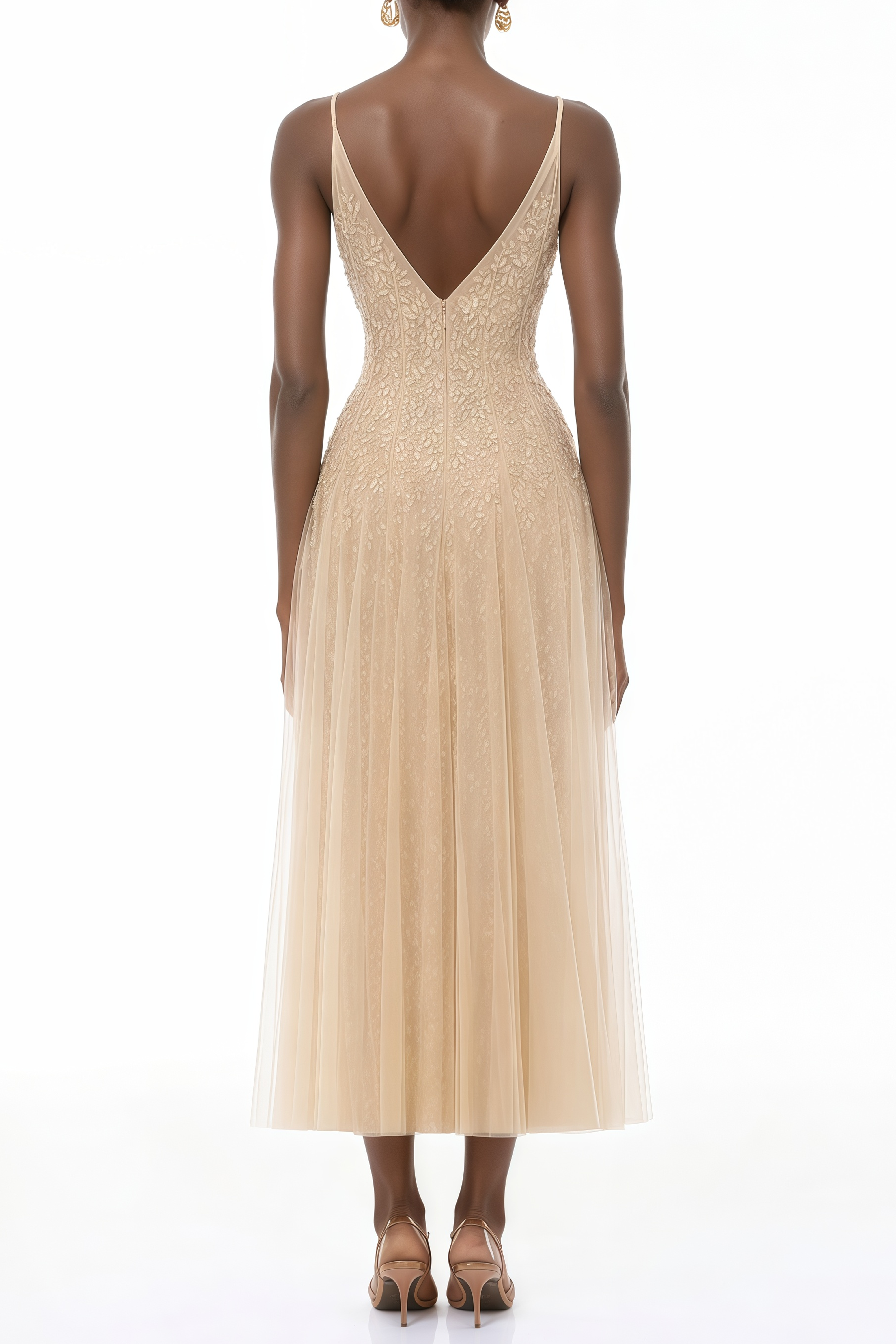 Saga Neutrales Maxikleid mit Plissee und 3D-Blütenblättern