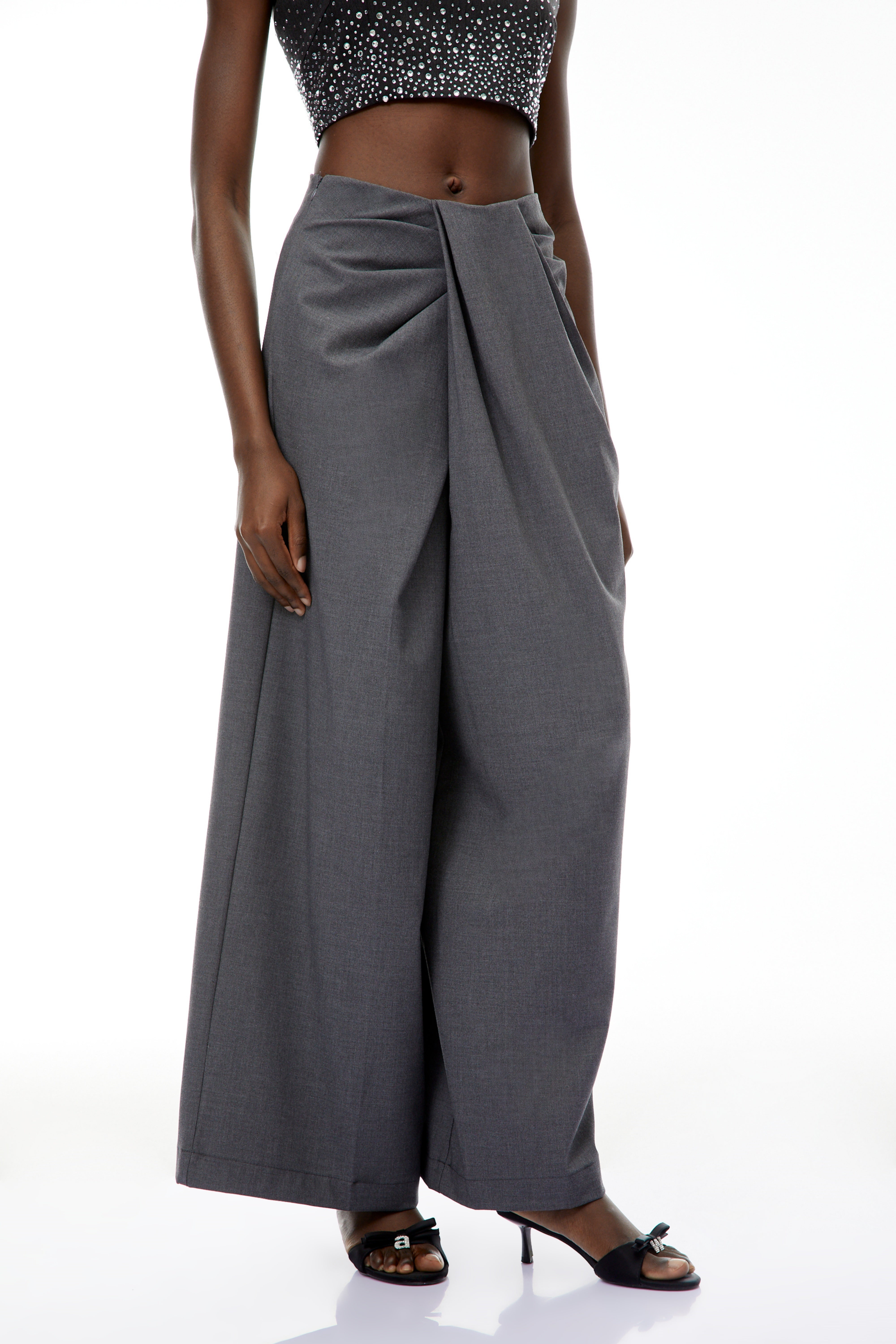 Soren Grey – Weite Hose mit Rüschen