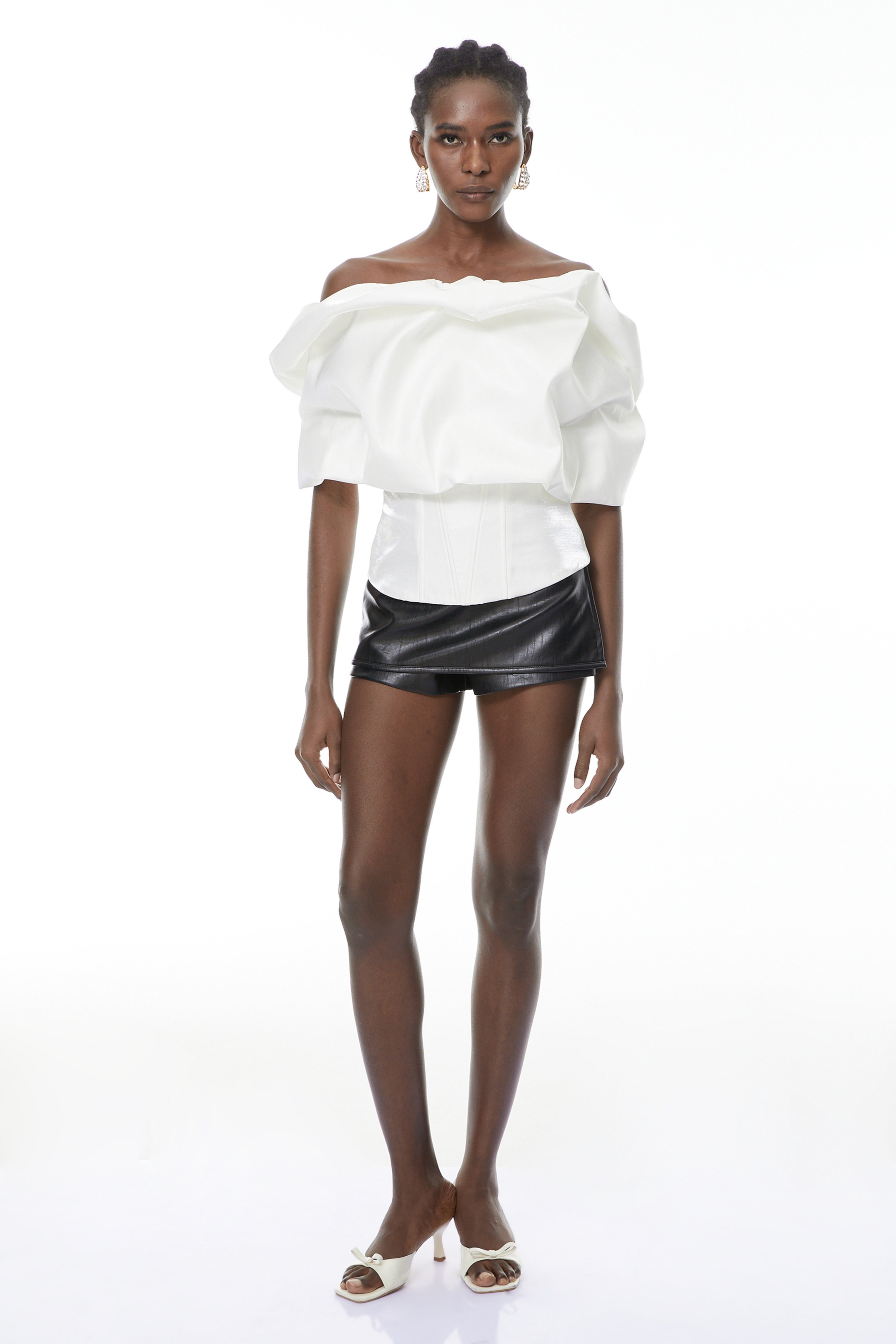 Ondina White Off Shoulder Bubble Top