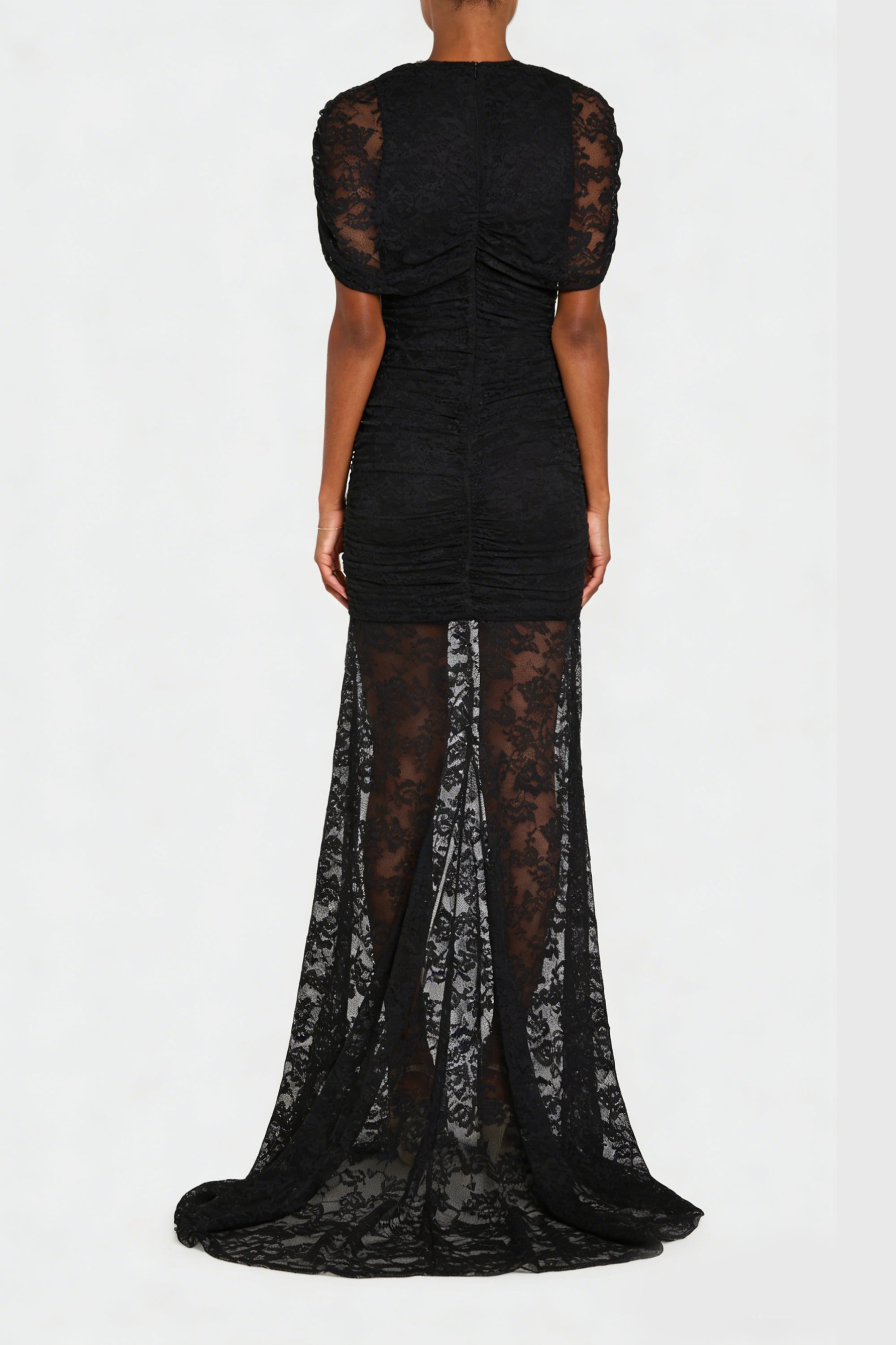 Sylphe Schwarzes asymmetrisches Maxikleid aus gerafftem Netzstoff