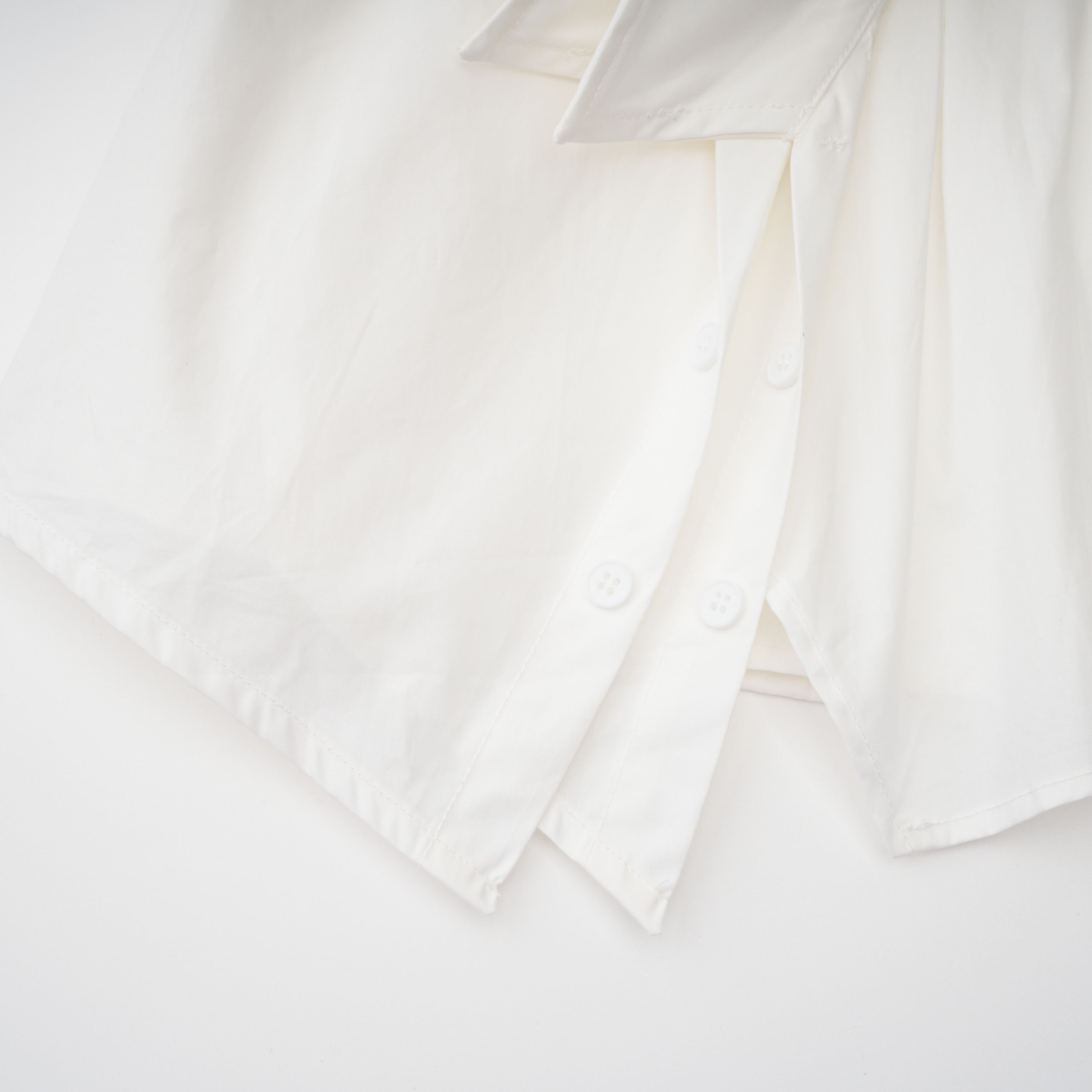 فستان قصير غير متماثل من Tímea White