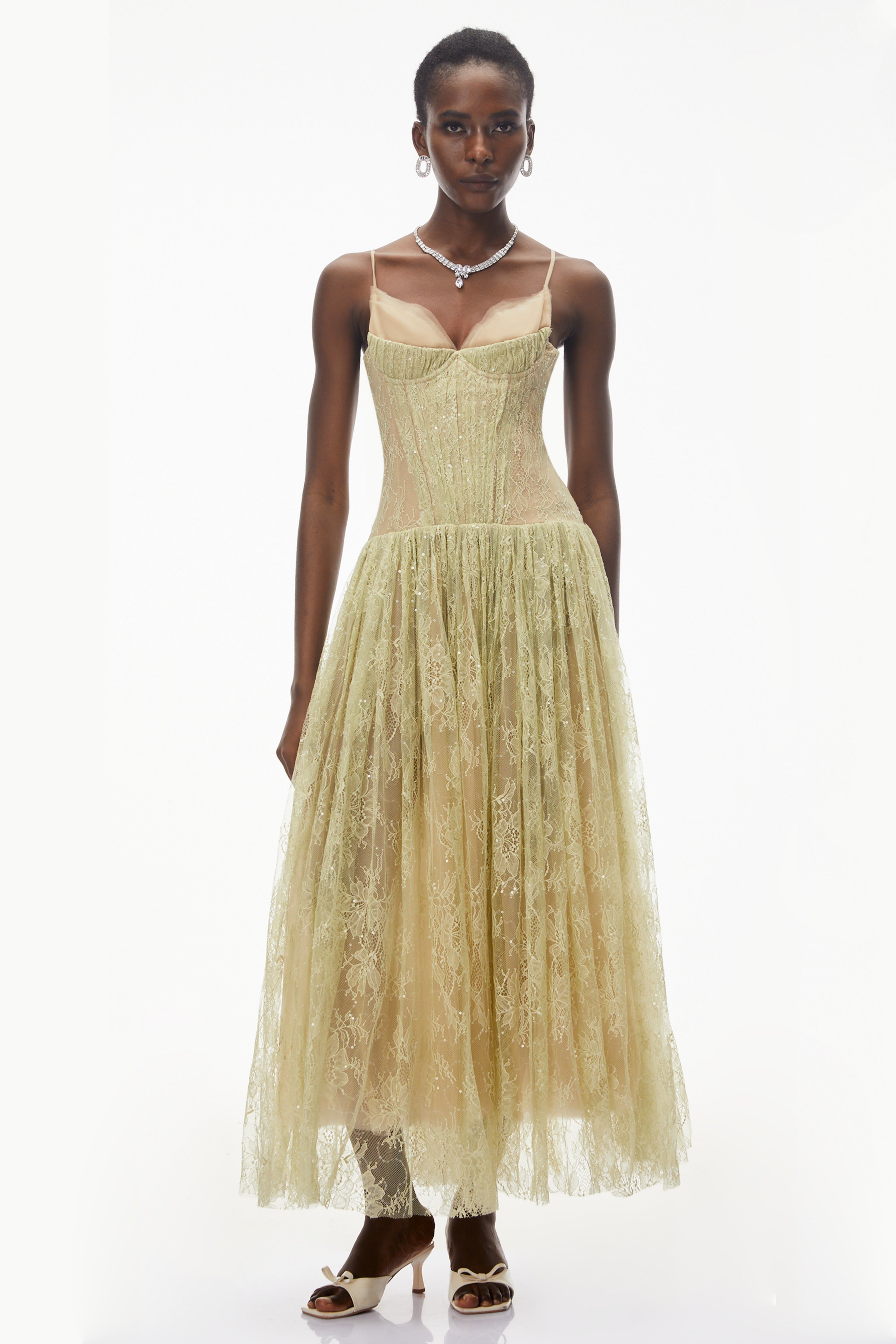 Robe longue en tulle à fleurs et dentelle verte Severine