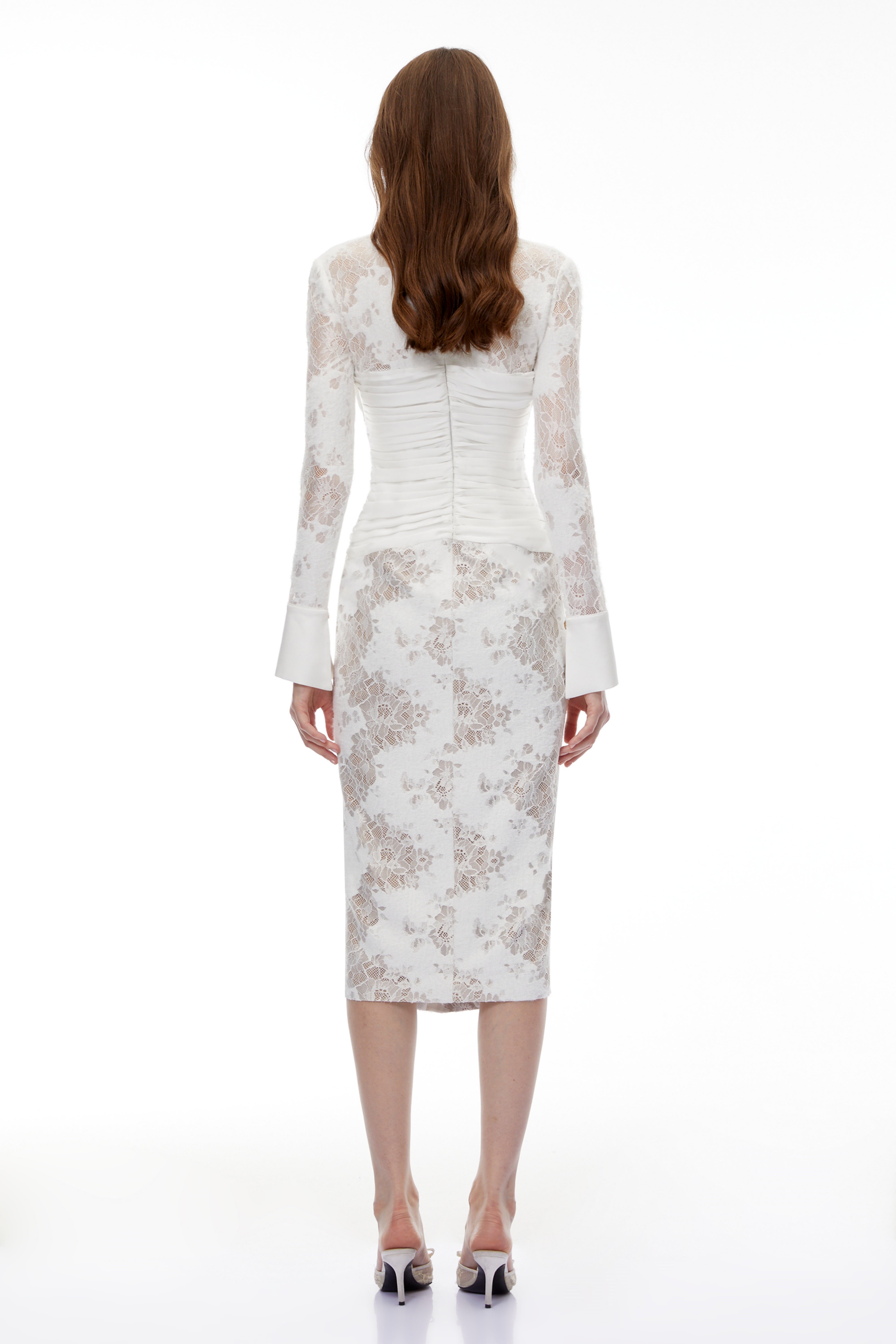 Midi-Kleid „Yarden“ aus weißer Blumen-Spitze mit Wickelausschnitt