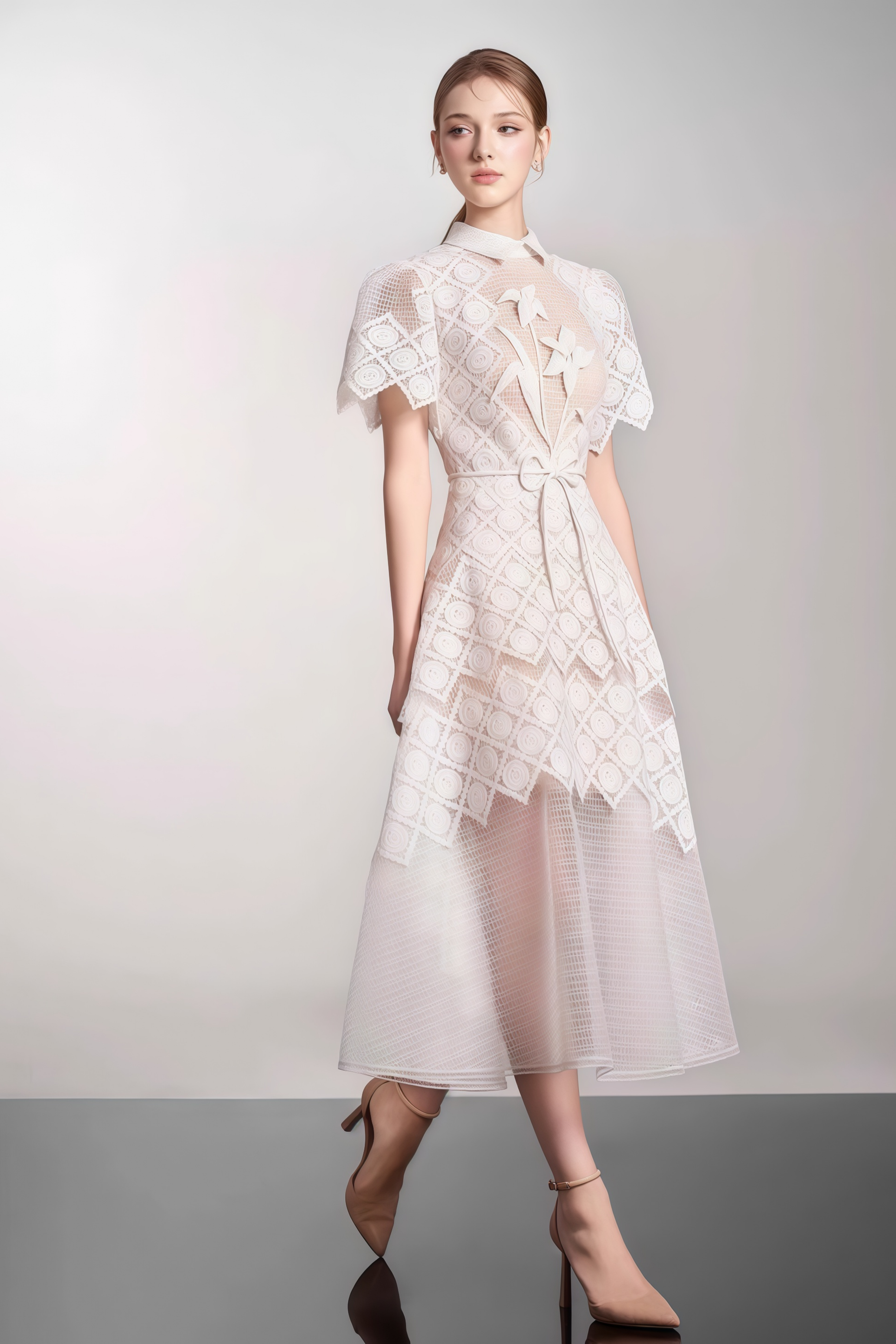 Yasmine Weißes Midikleid mit Blumenstickerei