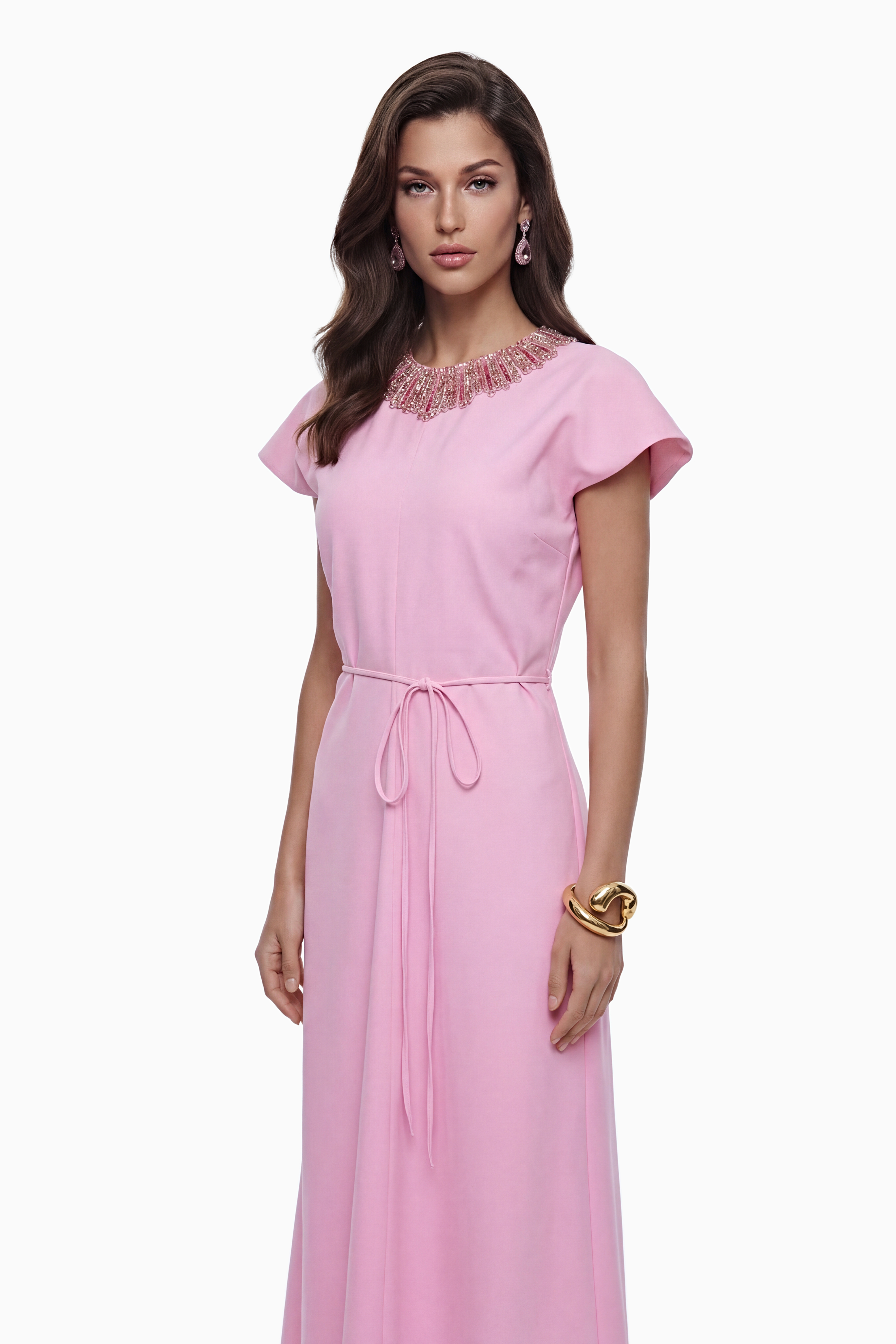 Zoraya – Maxikleid mit rosa Kristallverzierungen