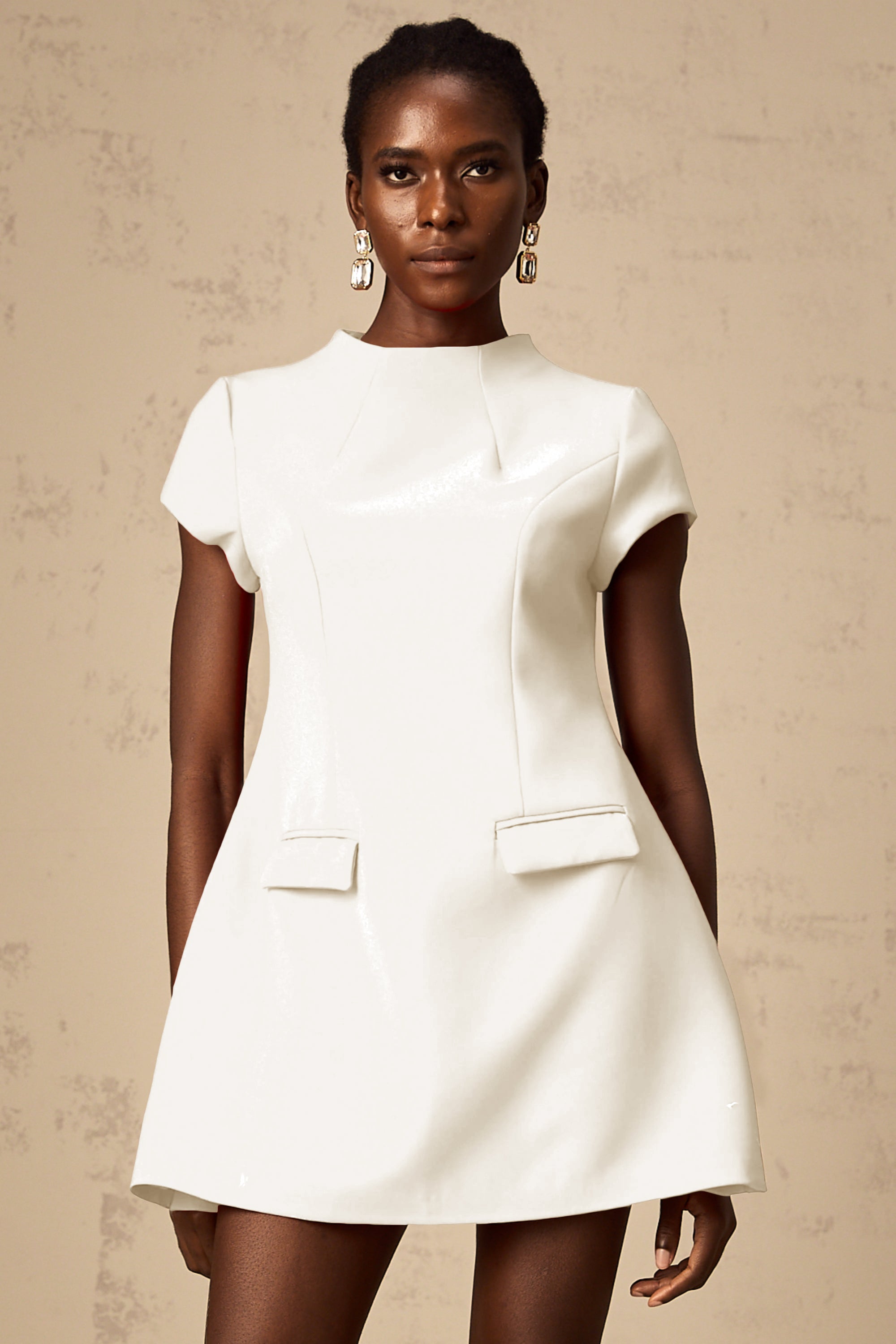 Esther rotes Minikleid mit Flügelärmeln