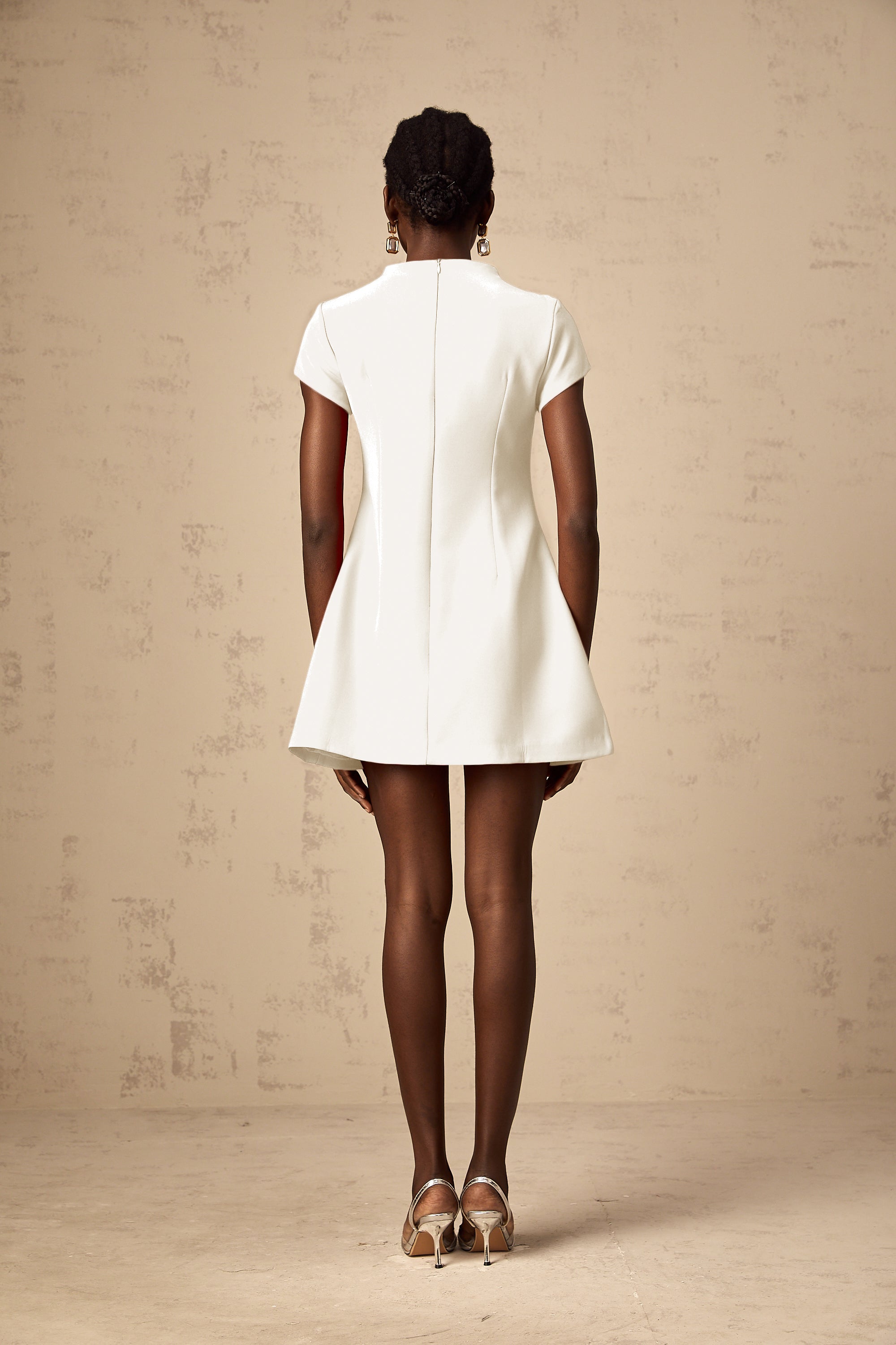 Esther rotes Minikleid mit Flügelärmeln