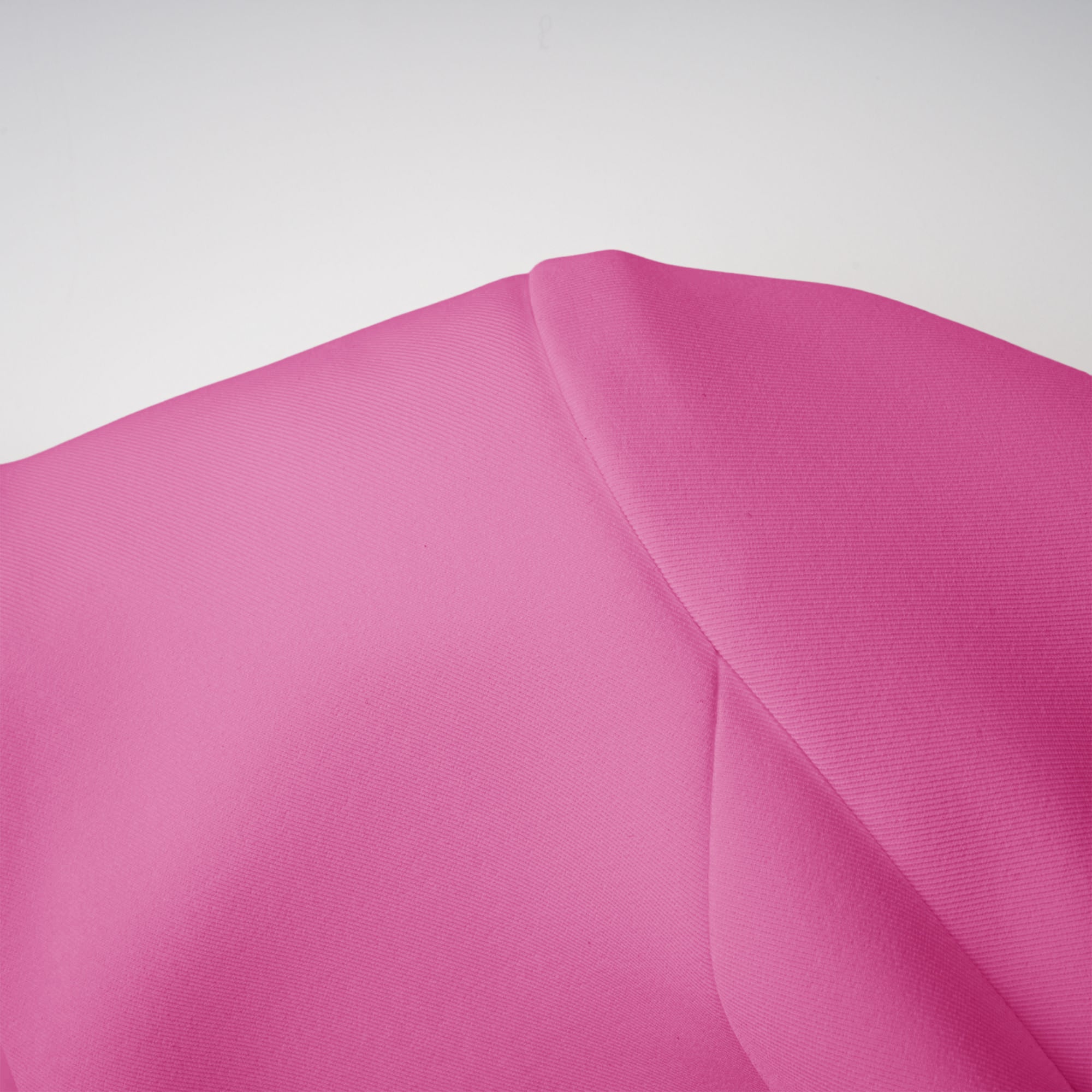 طقم جاكيت وتنورة بتصميم برميل إينورا