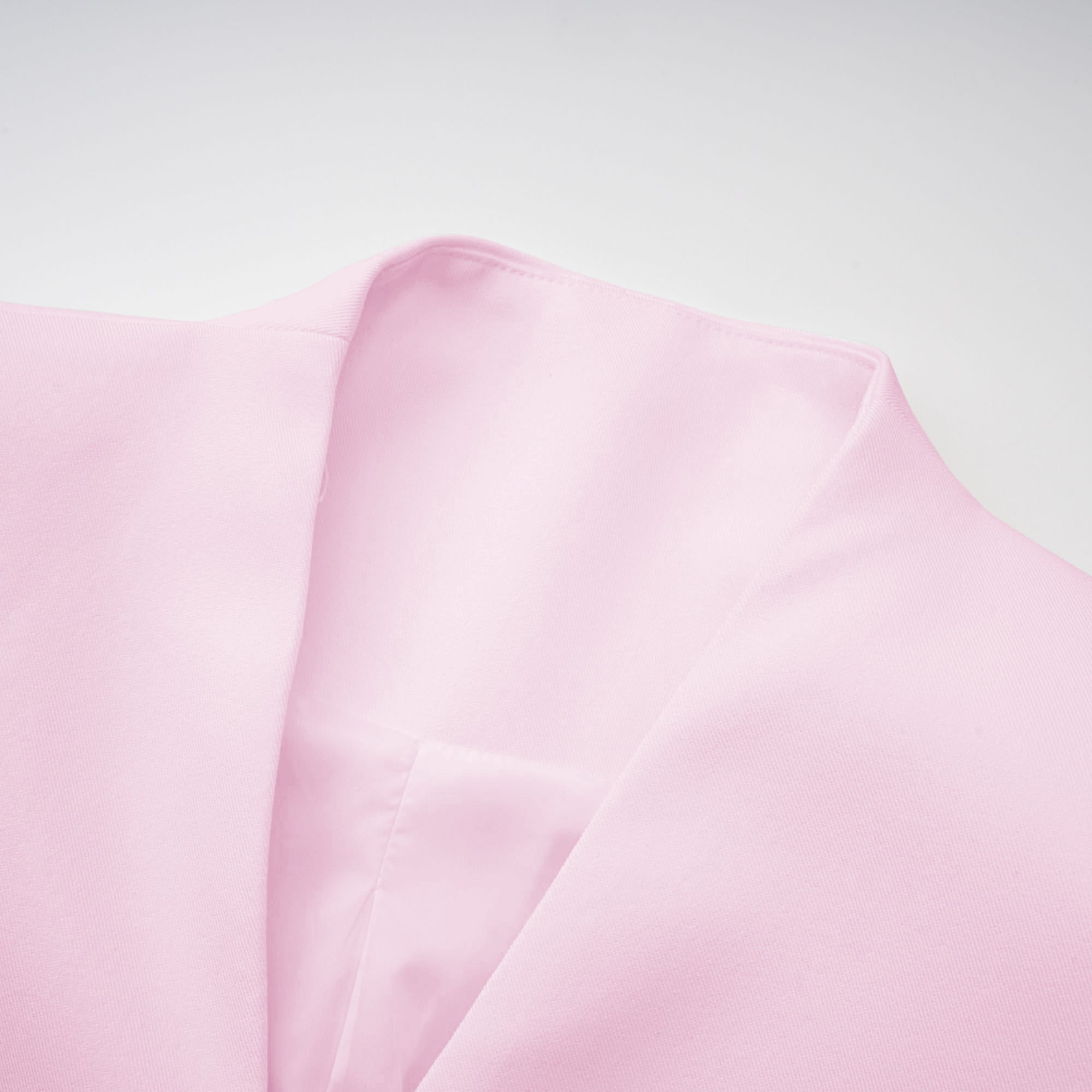 طقم جاكيت وتنورة بتصميم برميل إينورا