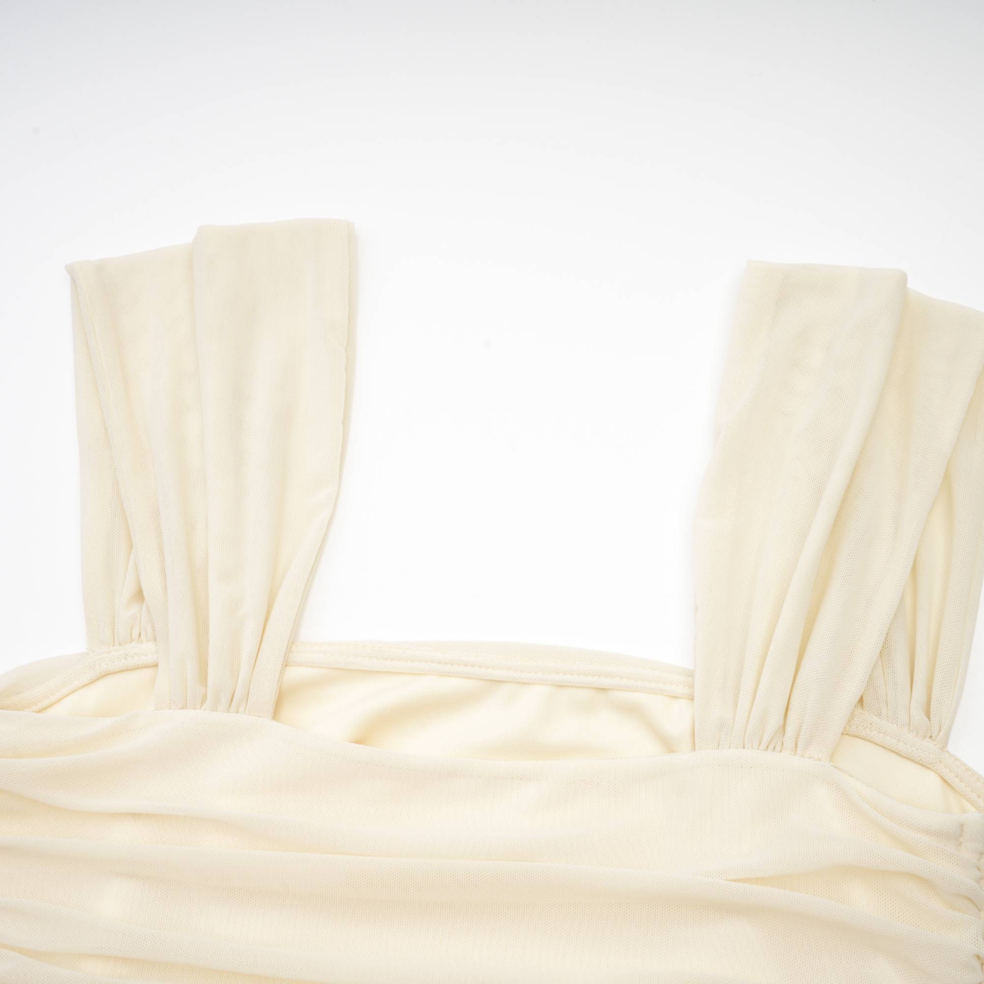 فستان جوليا متوسط الطول من القماش الشبكي باللون الأبيض العاجي