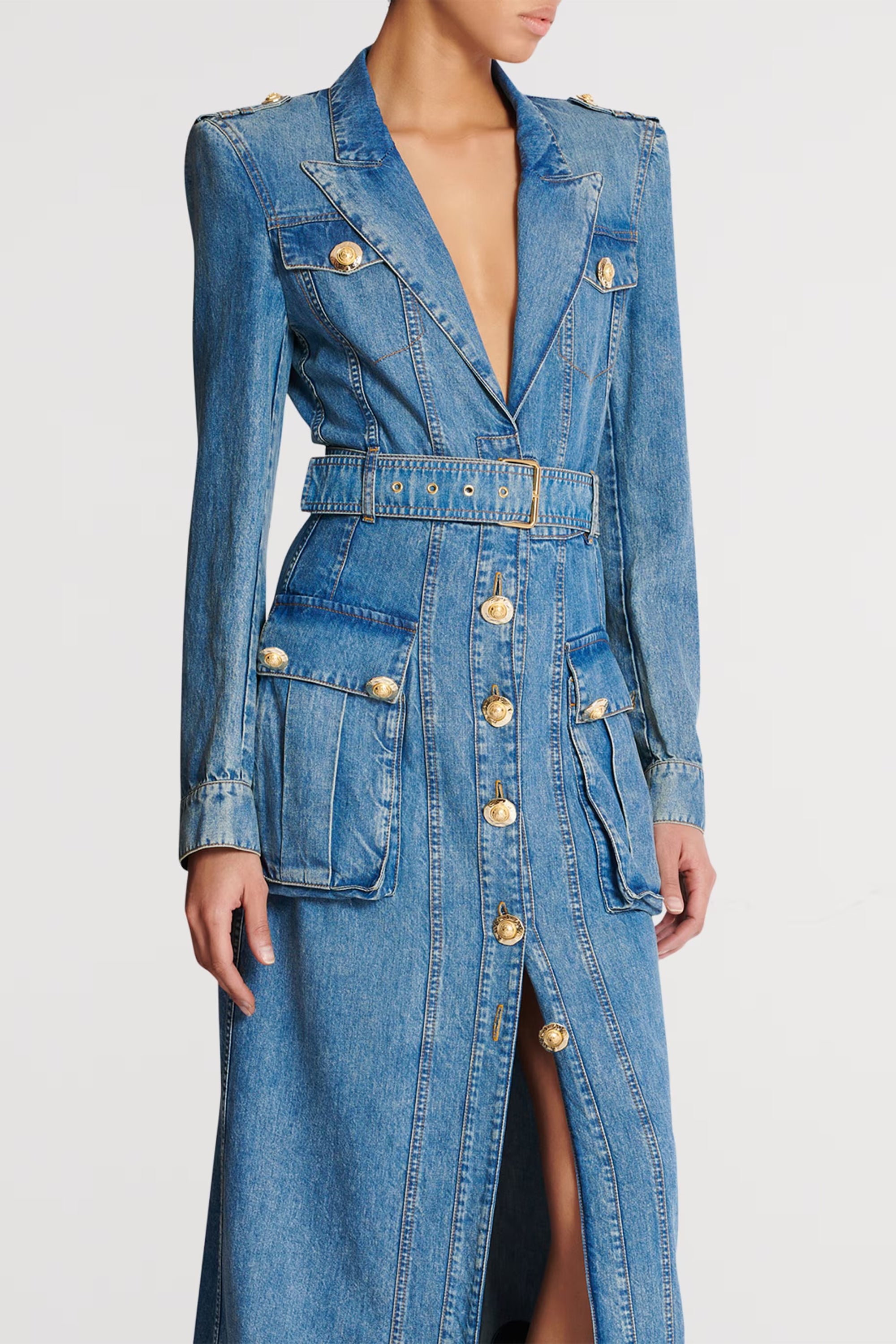 فستان ماكسي من الدنيم المصبوغ باللون الأزرق من تايرا