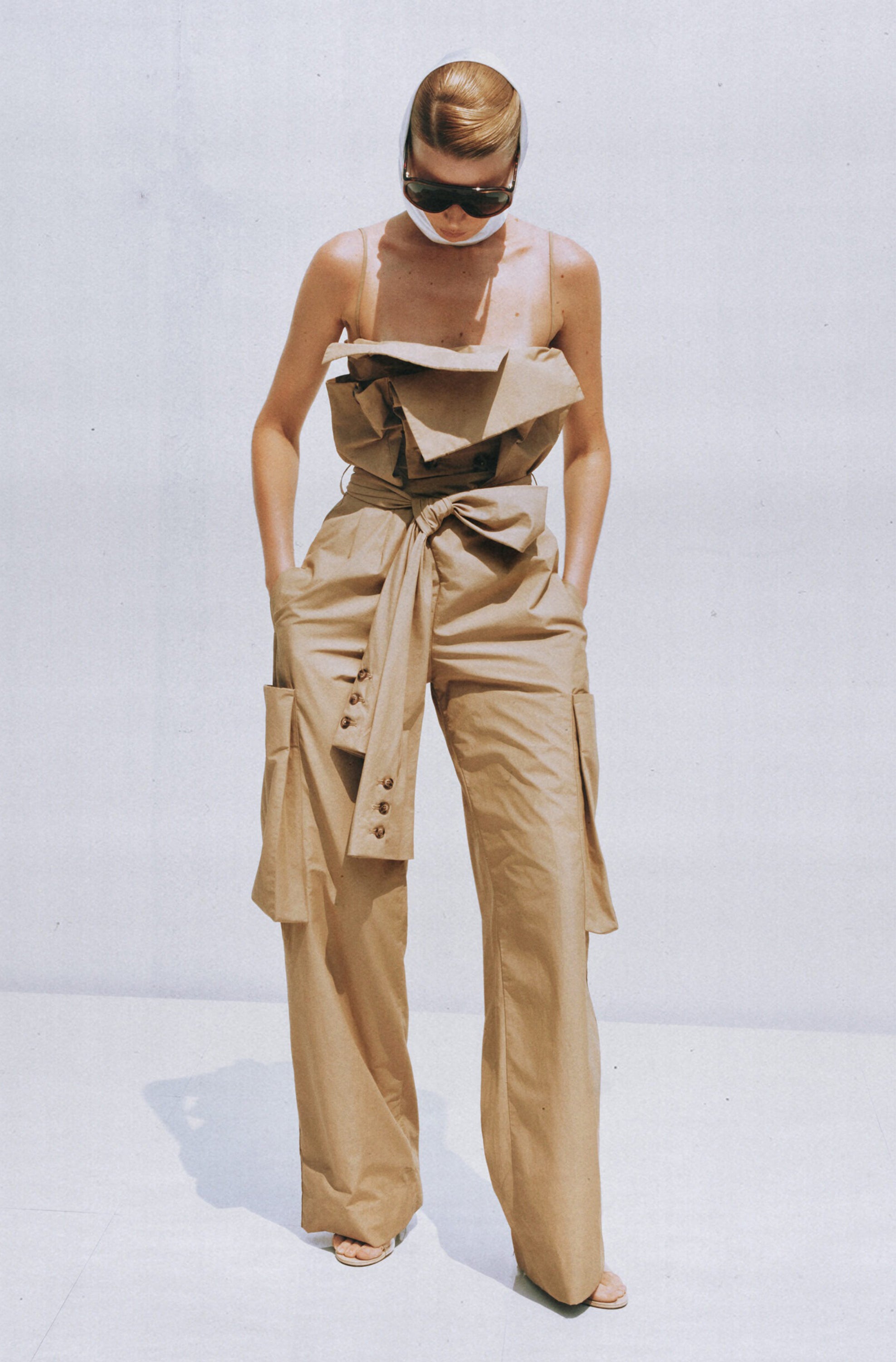 جمبسوت نانيت كاكي غير متماثل مزدوج الصدر