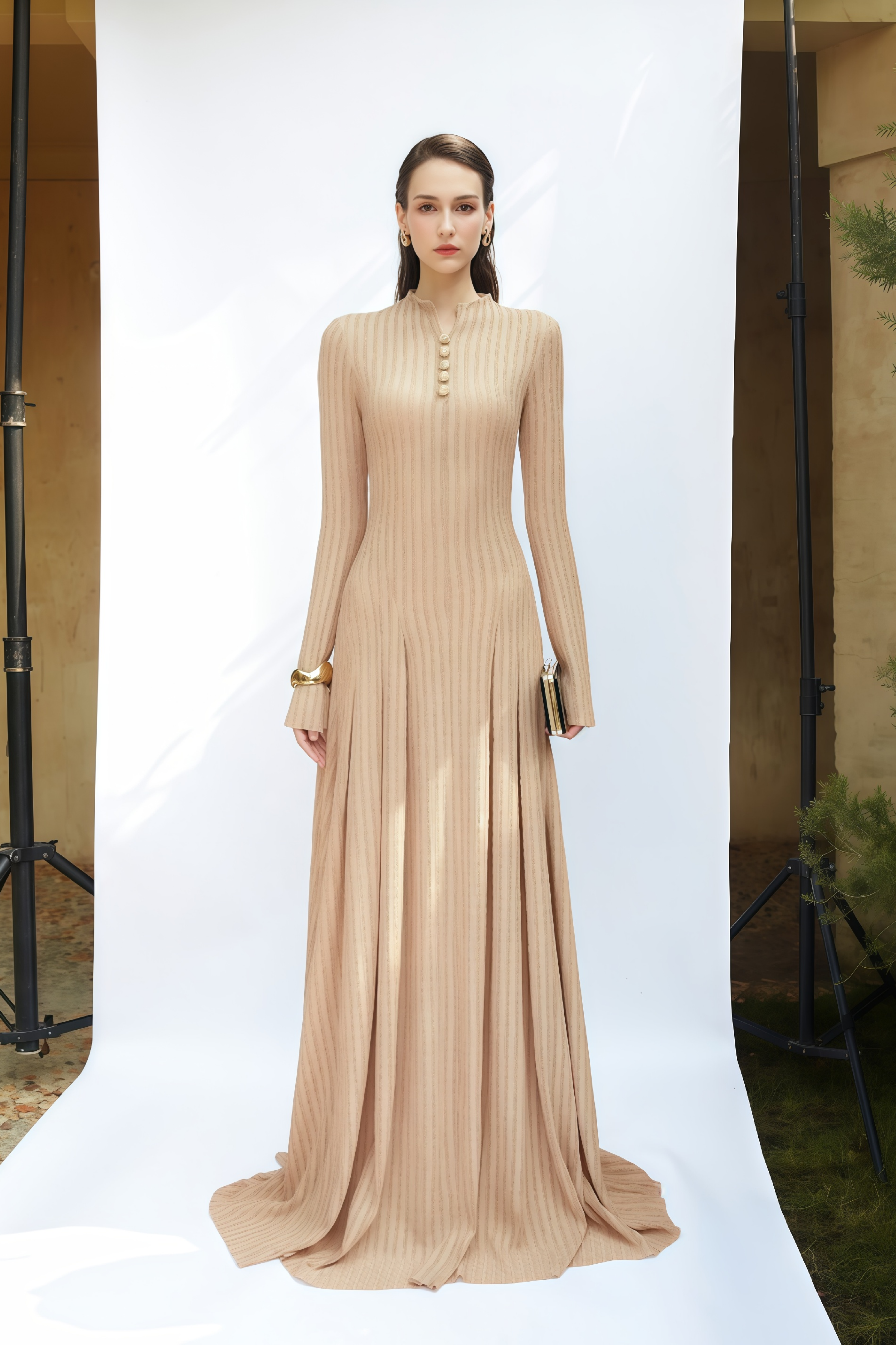 Adeline Beige Maxikleid aus strukturiertem Jacquard