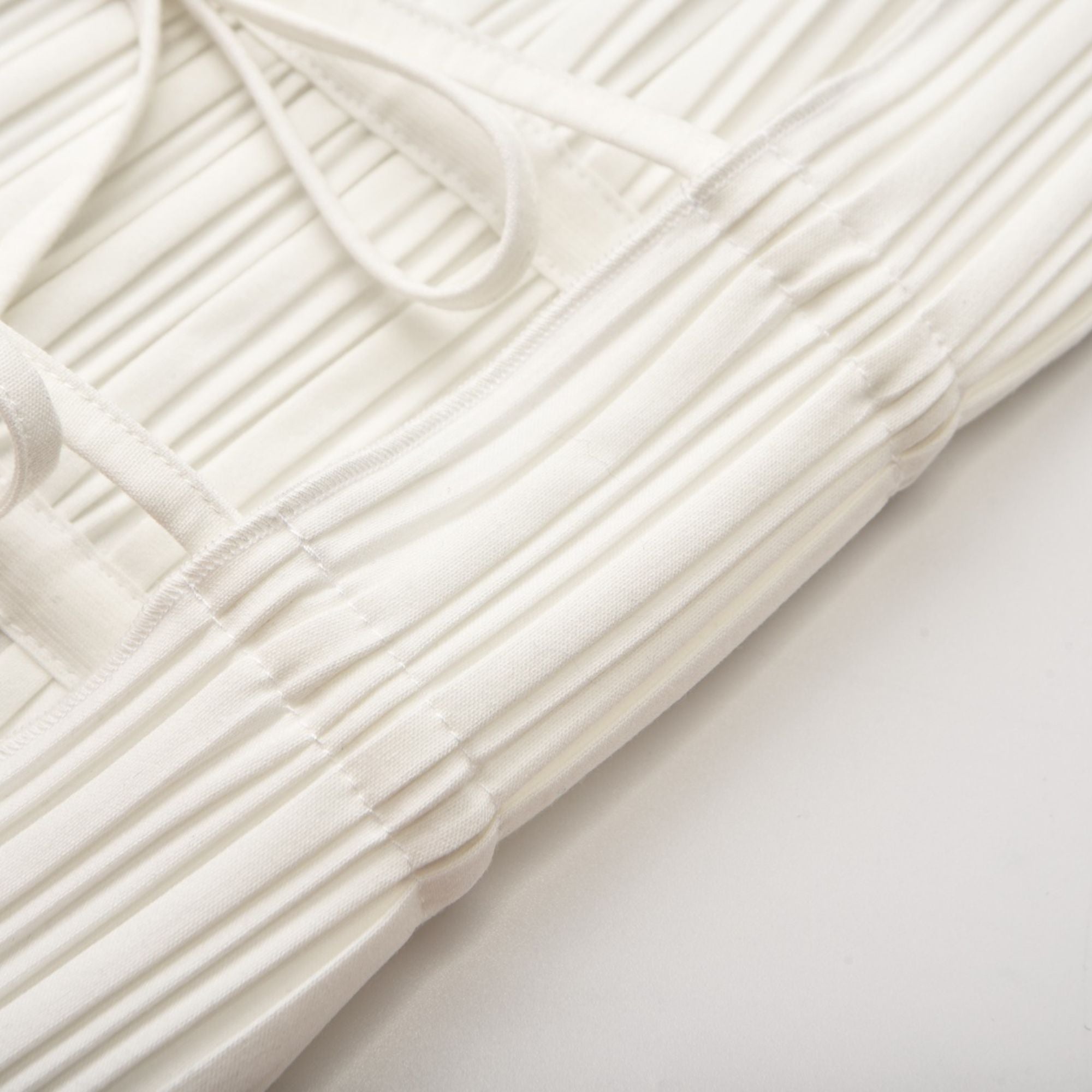 itsy pleated skirt - itsy, it‘s different