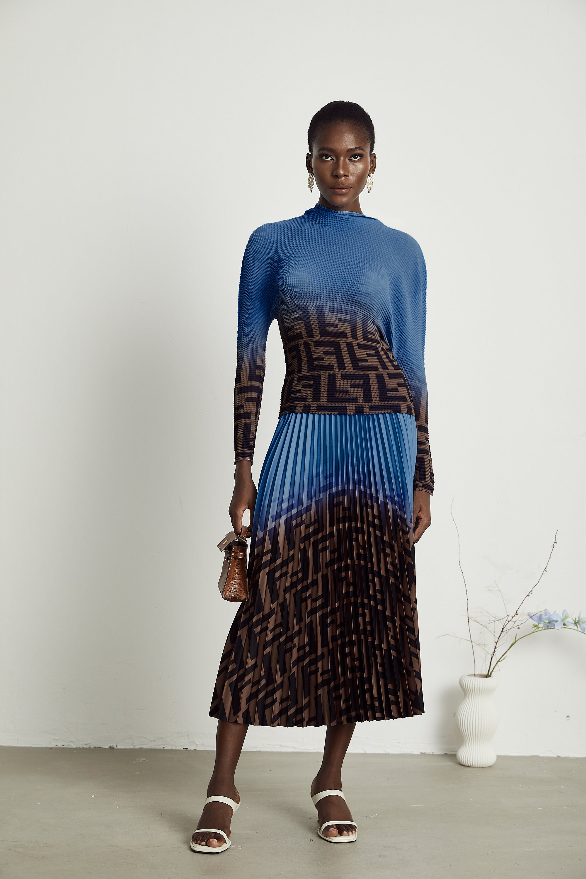 Désirée Color Block Pleated Top & Skirt Matching Set in Dark Blue