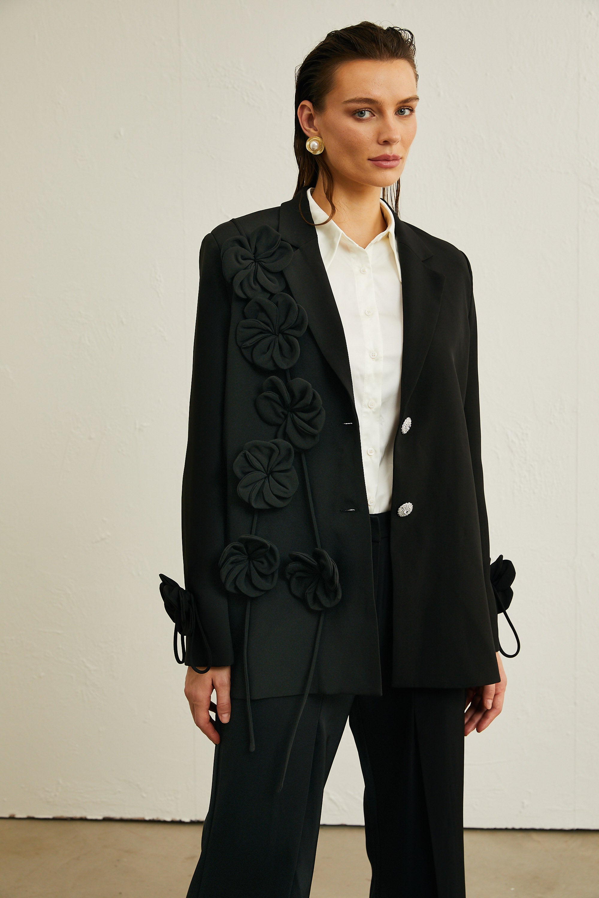 Hattie black floral-appliqué jacket