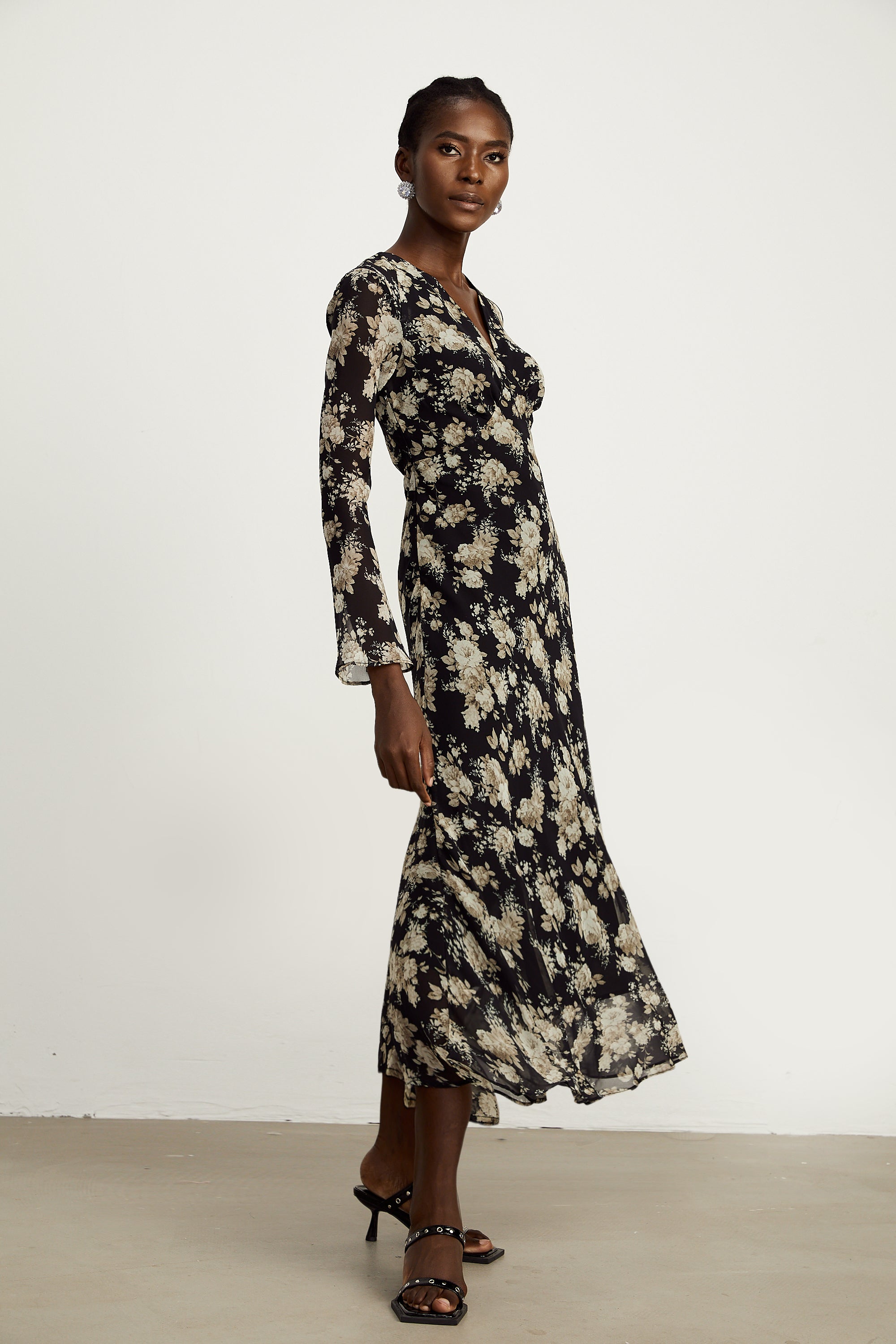 Hannah black floral-print flared midi dress