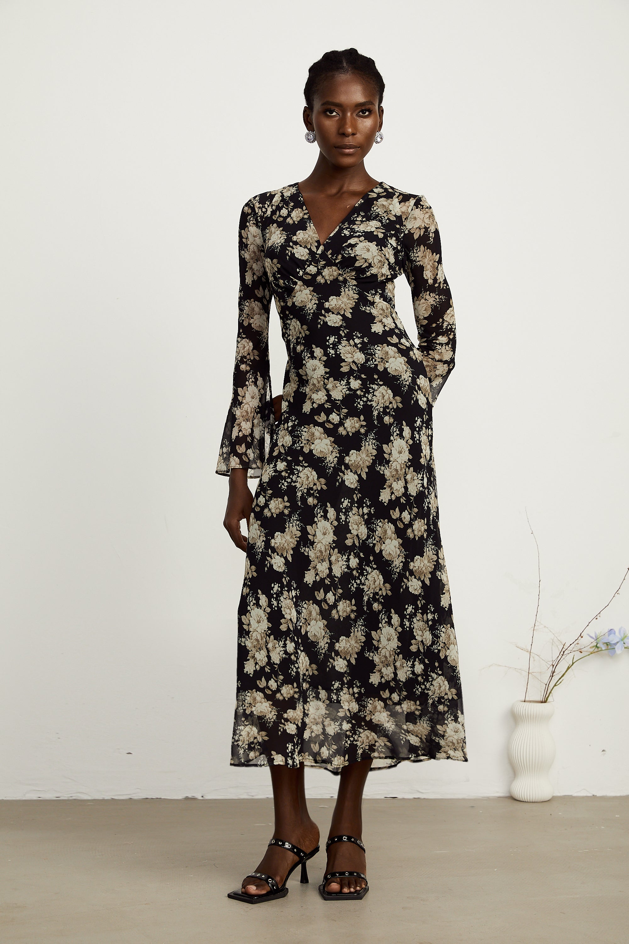 Hannah black floral-print flared midi dress