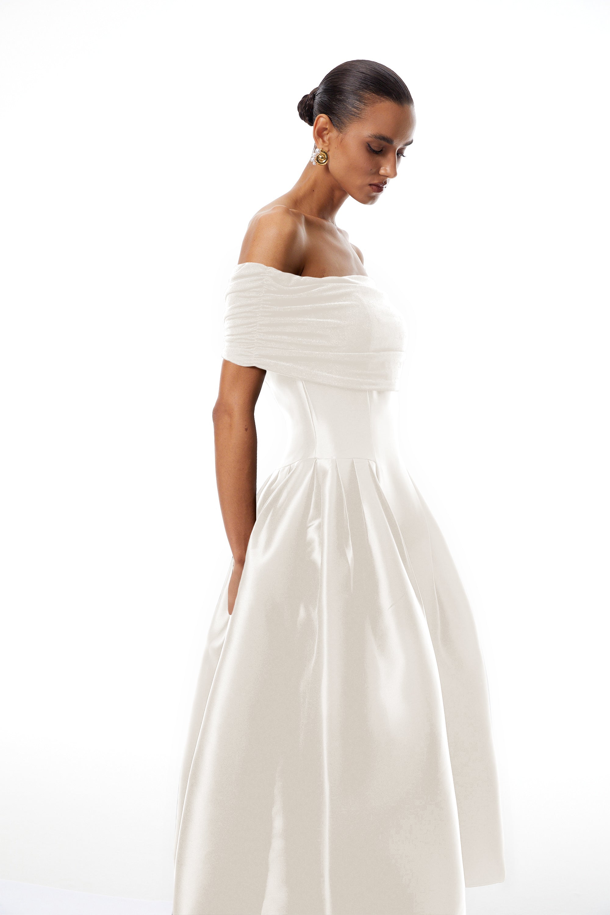 Kéa Schwarzes Midikleid