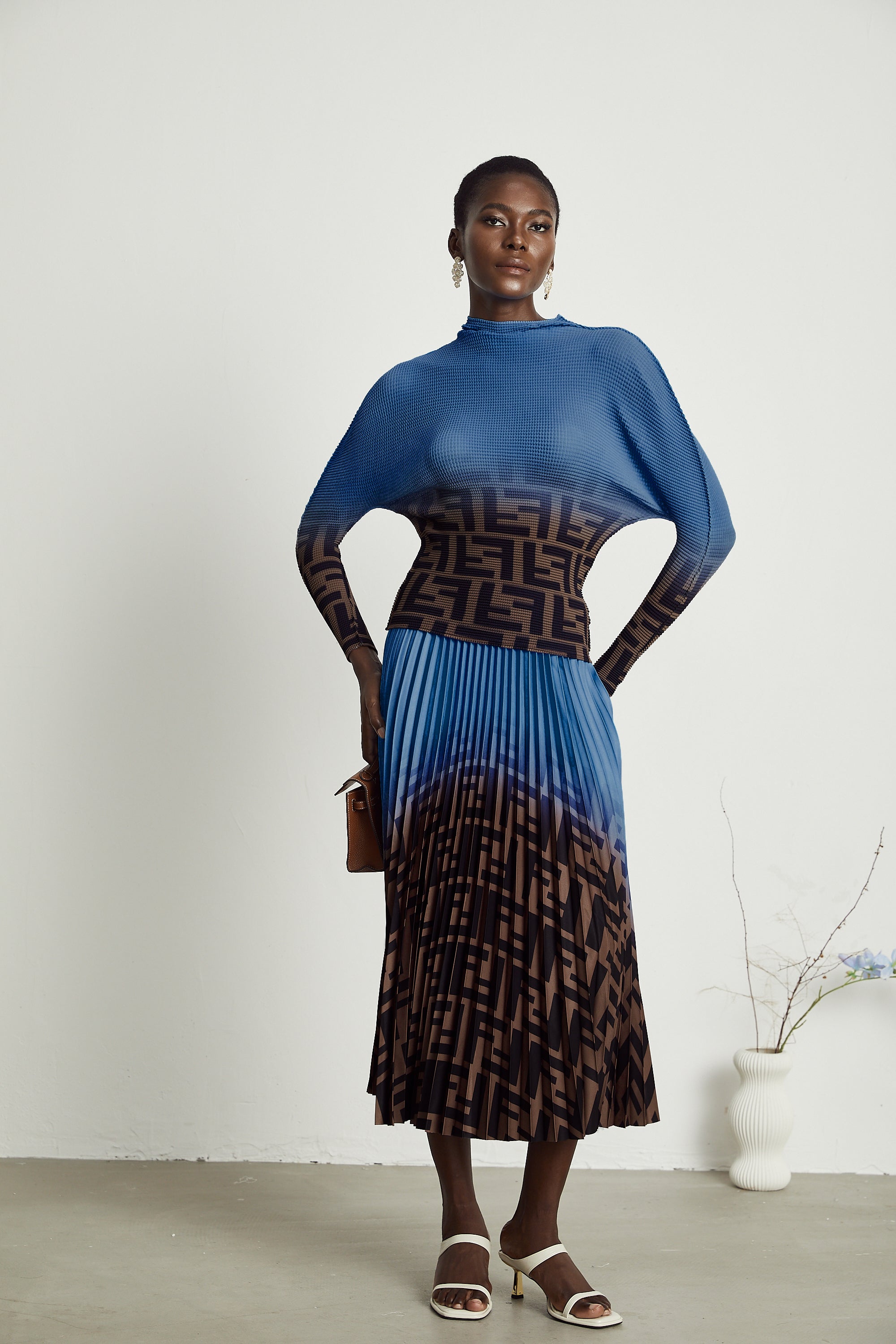 Désirée Color Block Pleated Top & Skirt Matching Set in Dark Blue