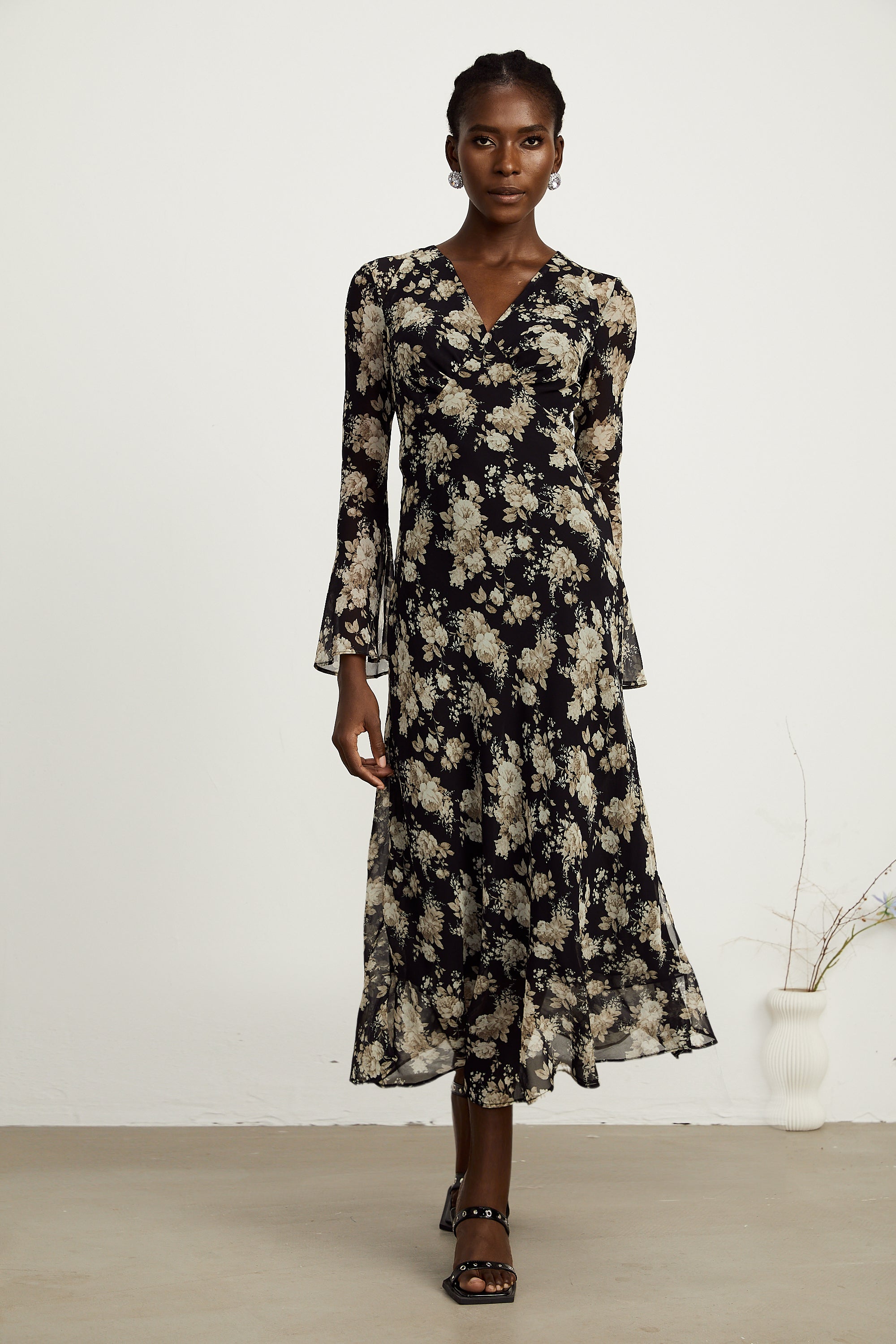 Hannah black floral-print flared midi dress