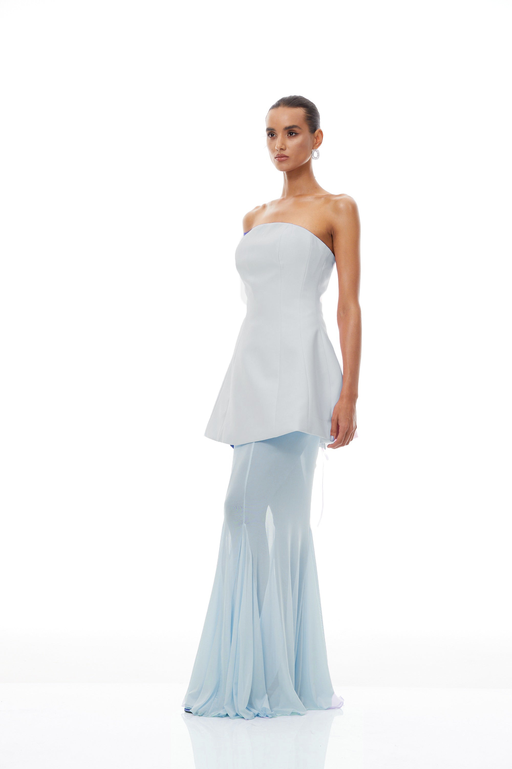 مجموعة فستان كورساج أسود و تنورة شبكية من ميلاني