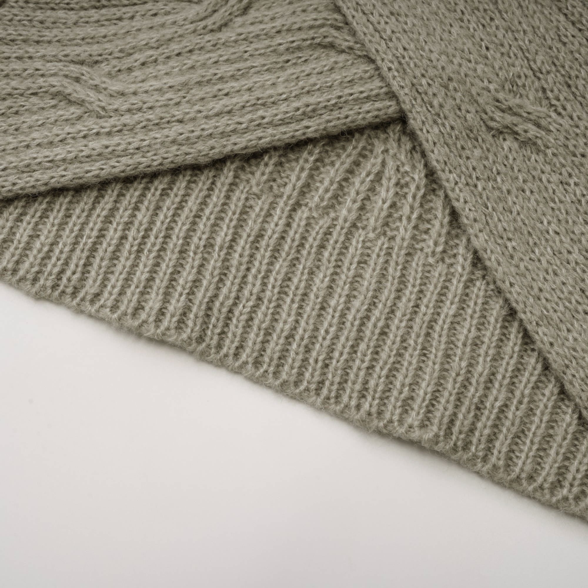 See You Again-ribb-knitted V-neck knitwear