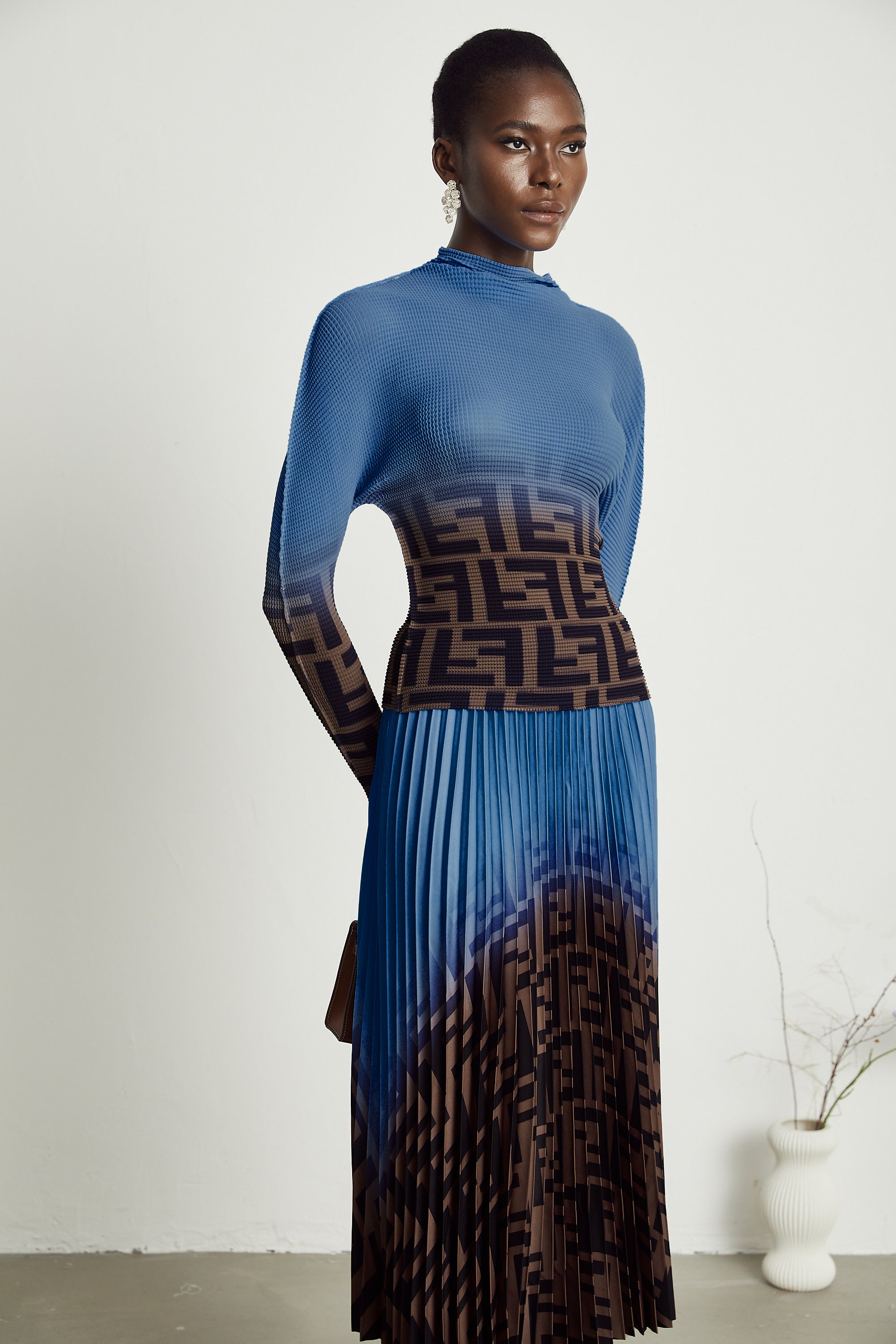 Désirée Color Block Pleated Top & Skirt Matching Set in Dark Blue