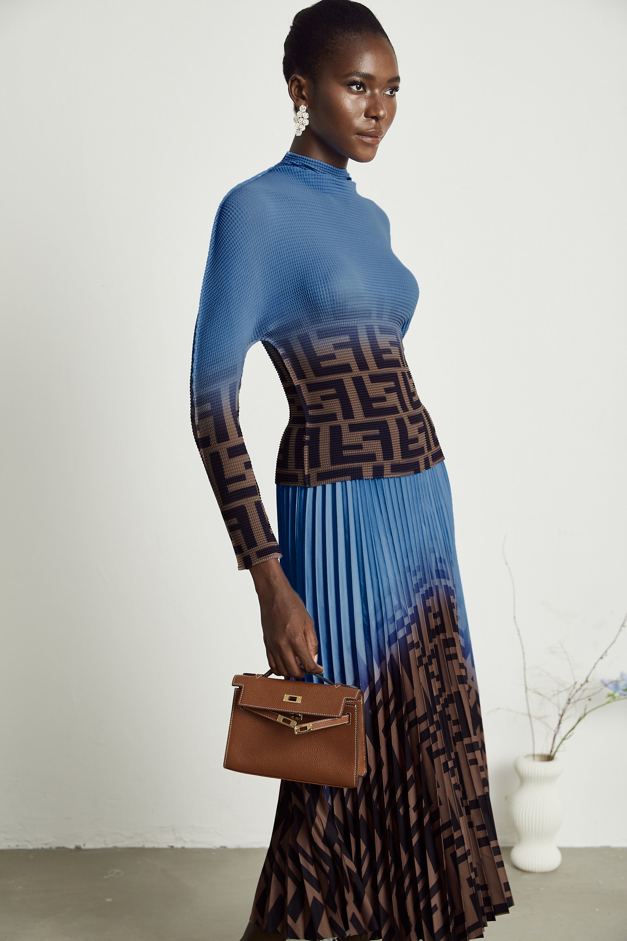 Désirée Color Block Pleated Top & Skirt Matching Set in Dark Blue