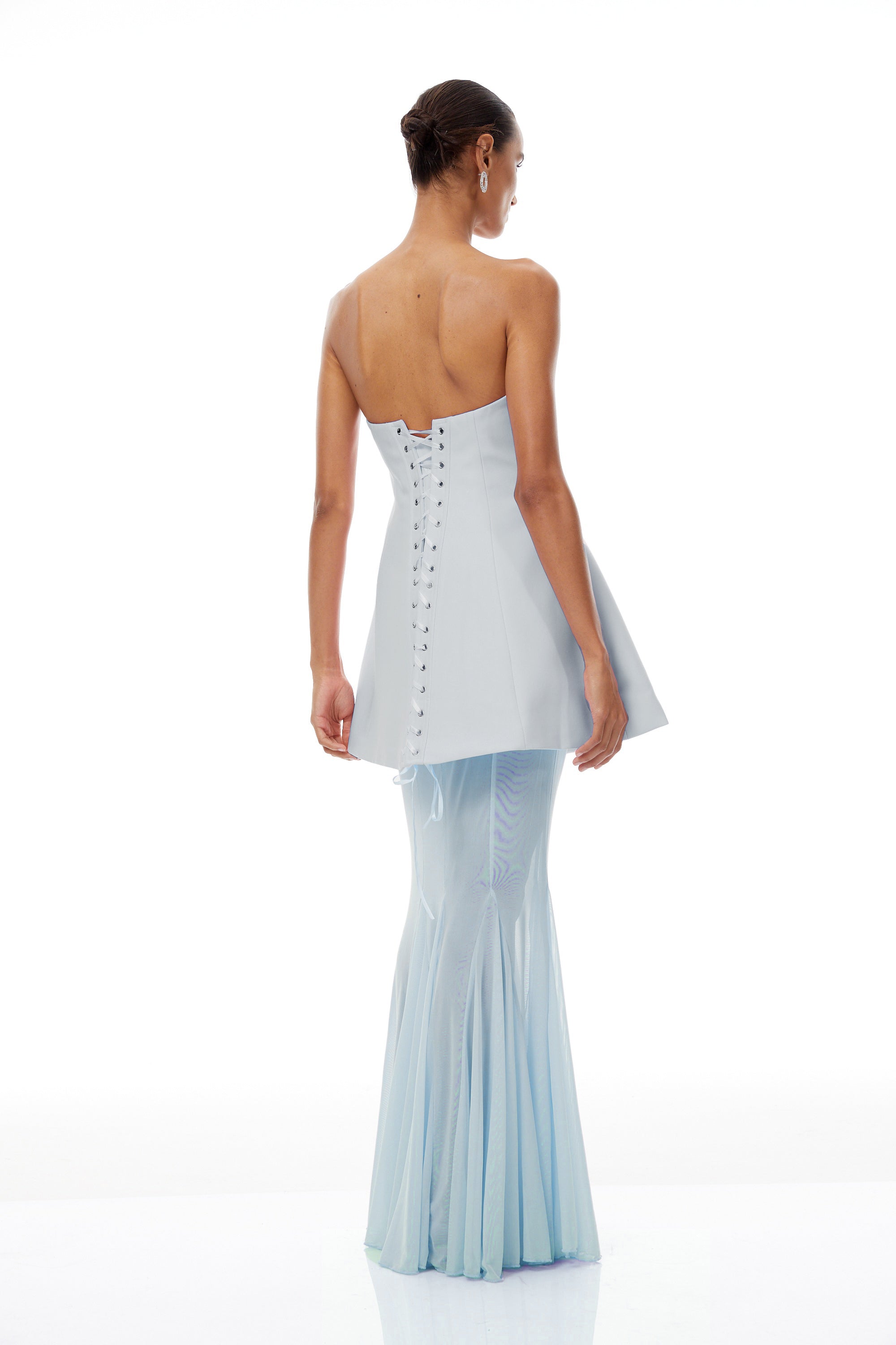 مجموعة فستان كورساج أسود و تنورة شبكية من ميلاني