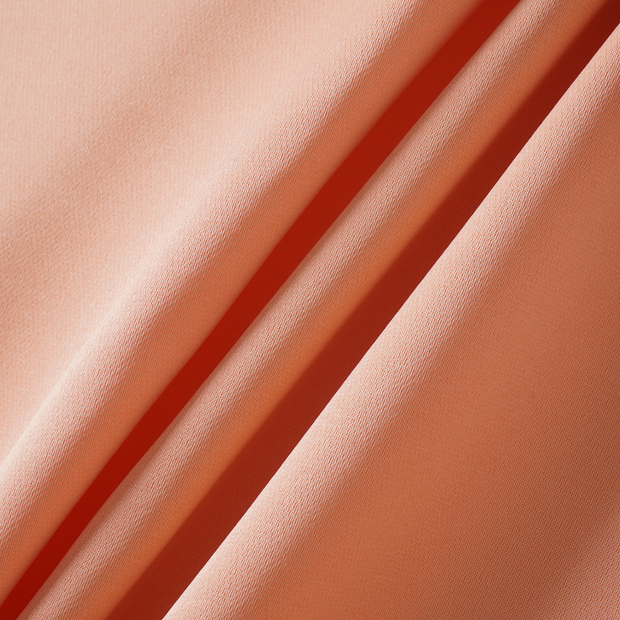 فستان أورلي أورانج ماكسي ذو فتحة الرقبة على شكل حرف V بتصميم حورية البحر