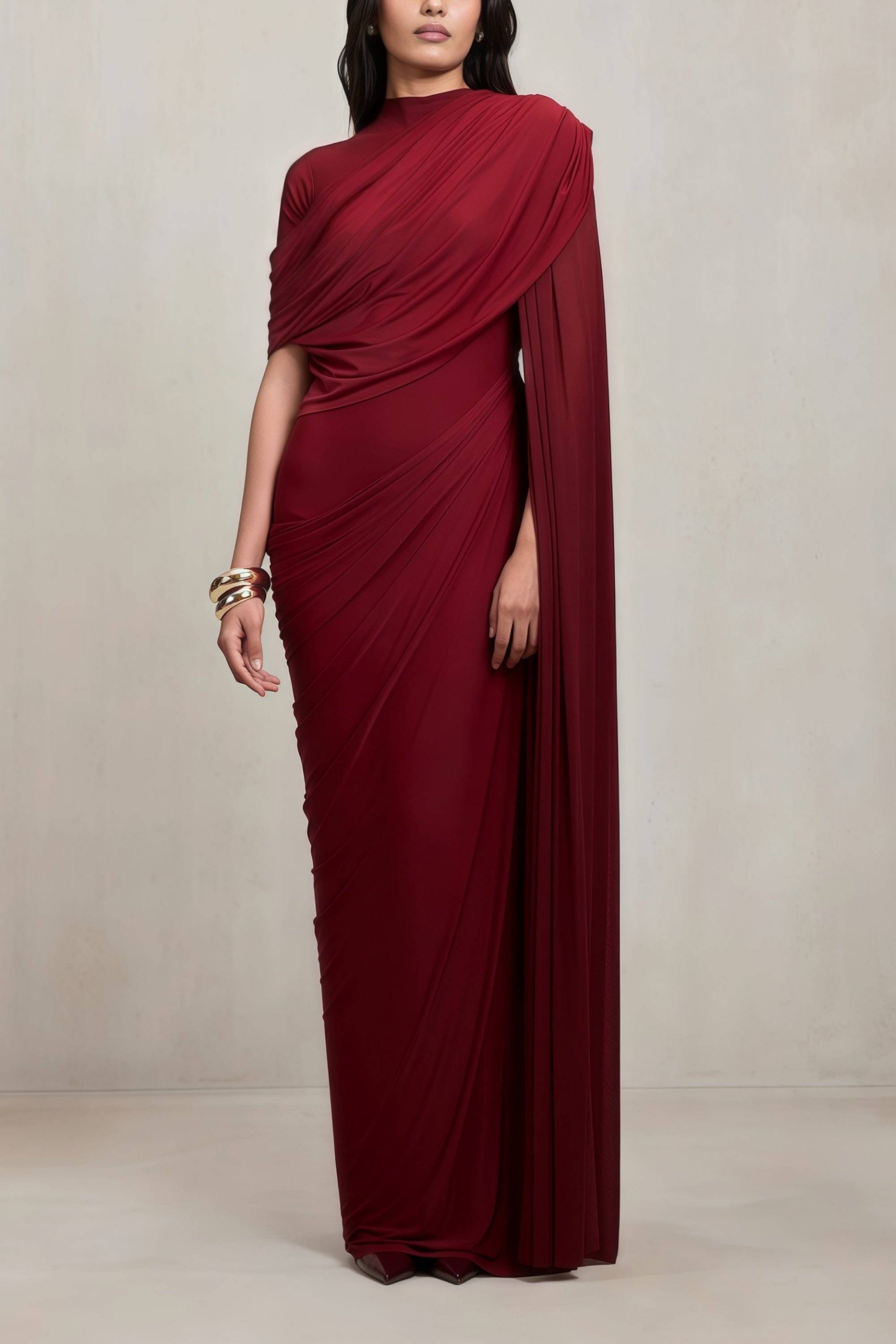 فستان ماكسي شبكي بتصميم كيب أخضر من Bergljot 