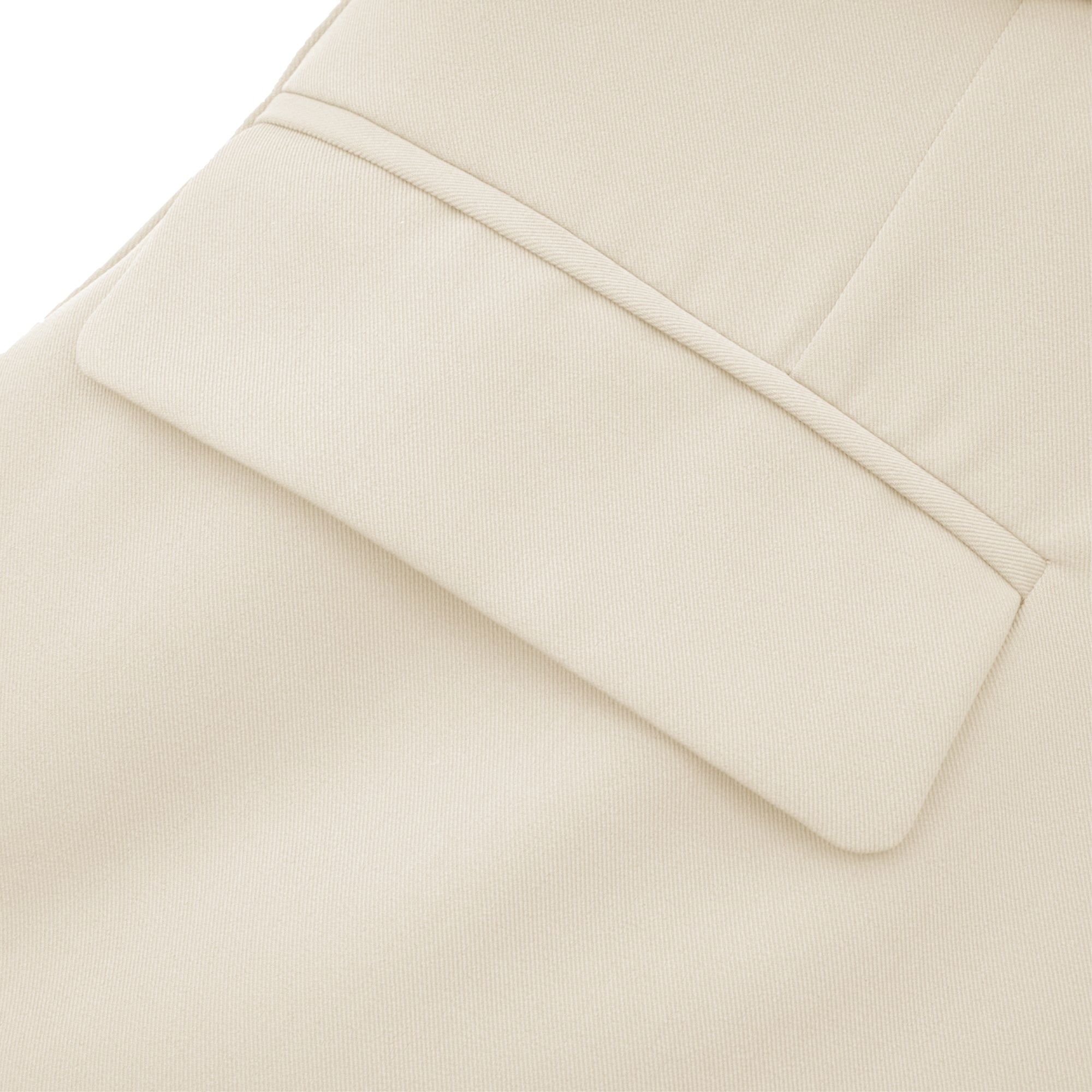 سترة أميلي ذات الفتحات غير المتماثلة