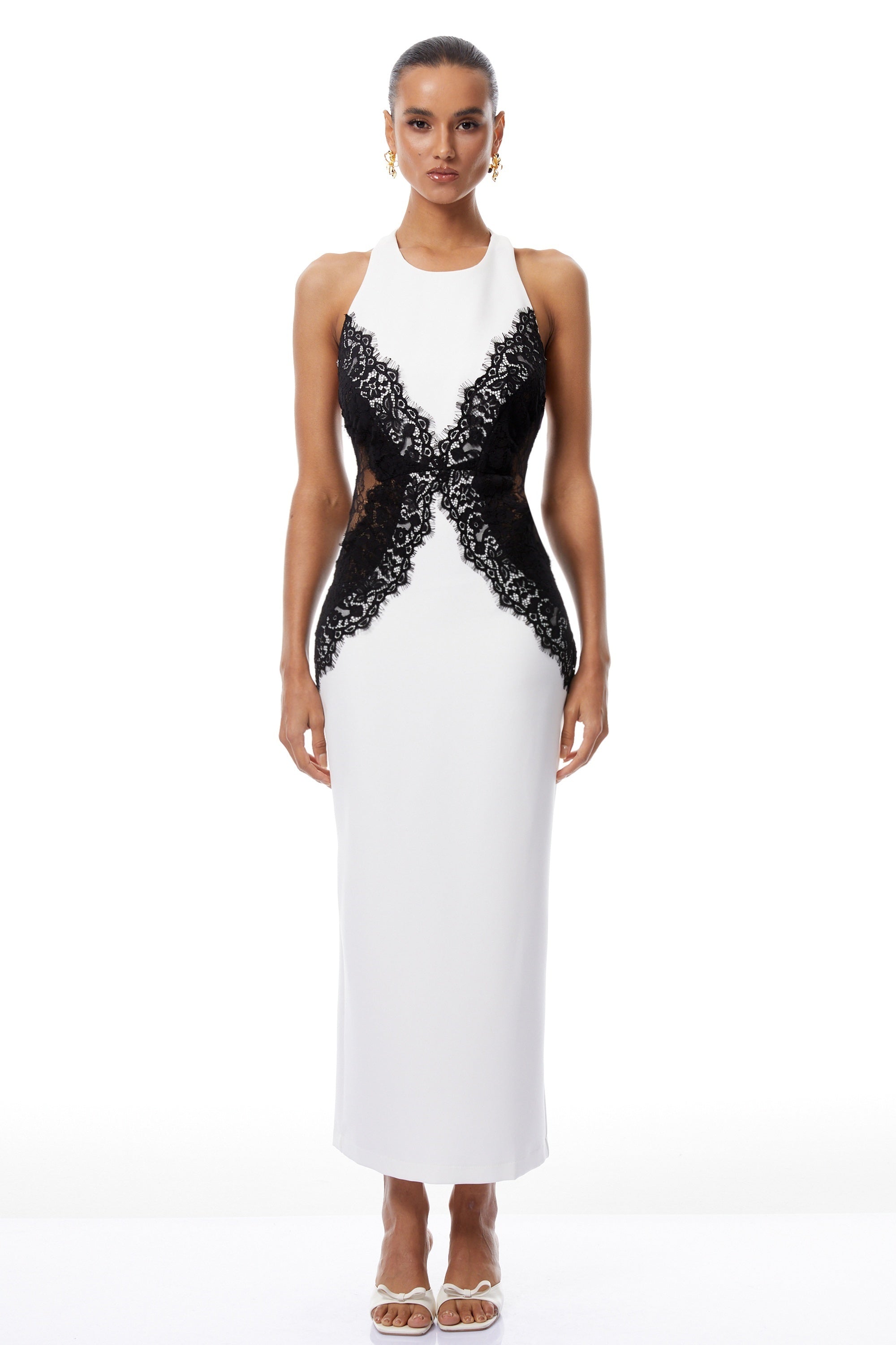 Ilaria Weißes Neckholder-Maxikleid mit Spitzeneinsatz