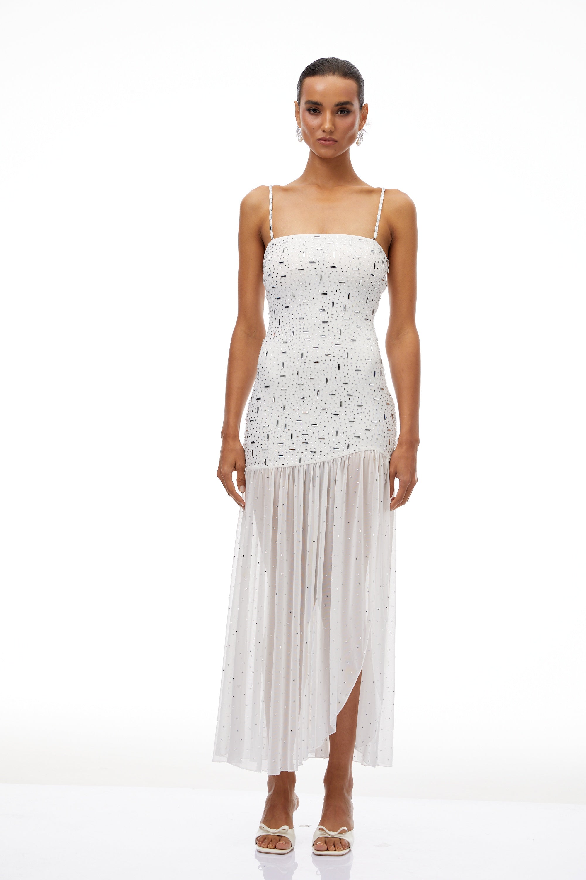 Apollonia Weißes Strass-Maxikleid mit asymmetrischem Muster