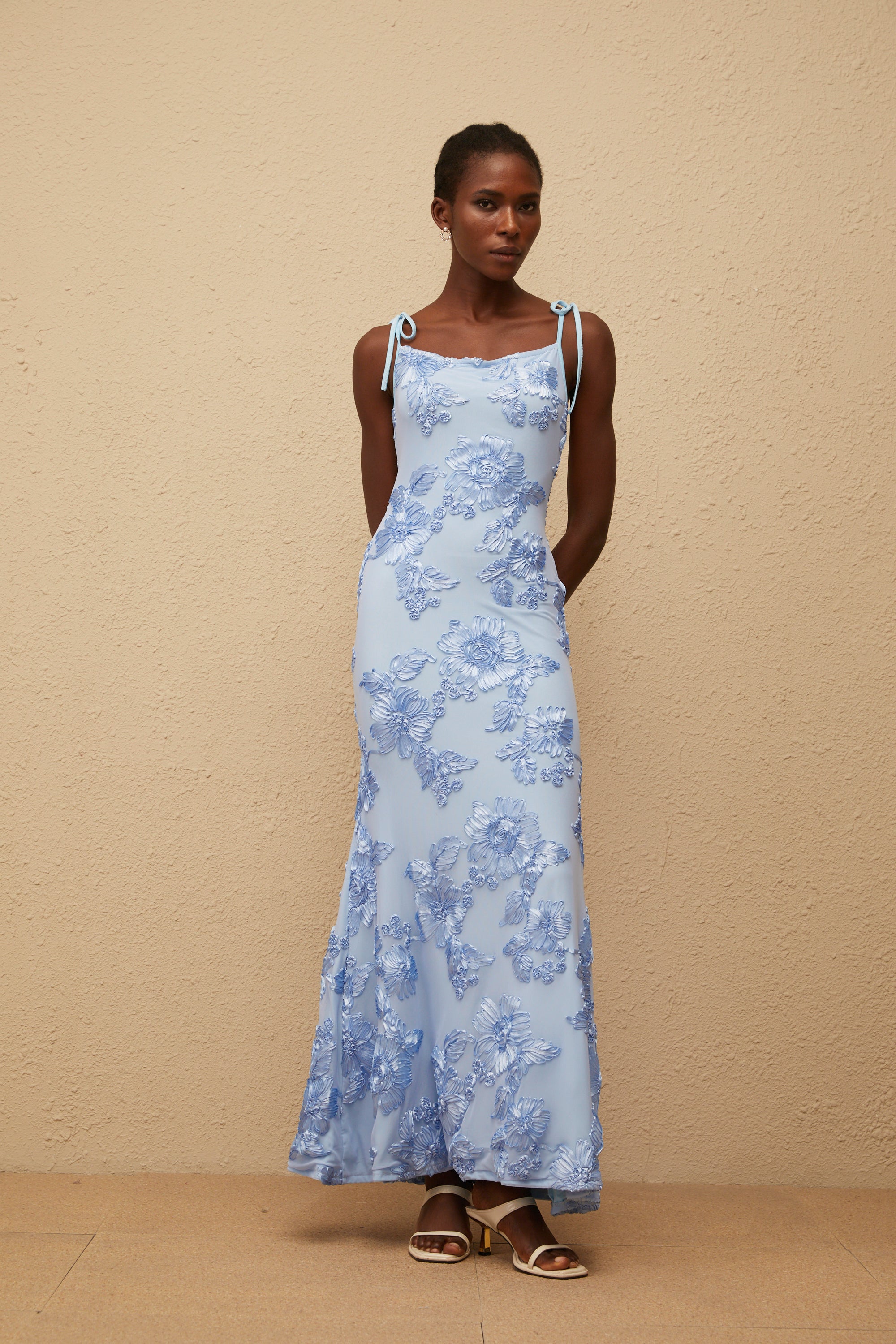 Énigme Blue Jacquard Floral Maxi Dress