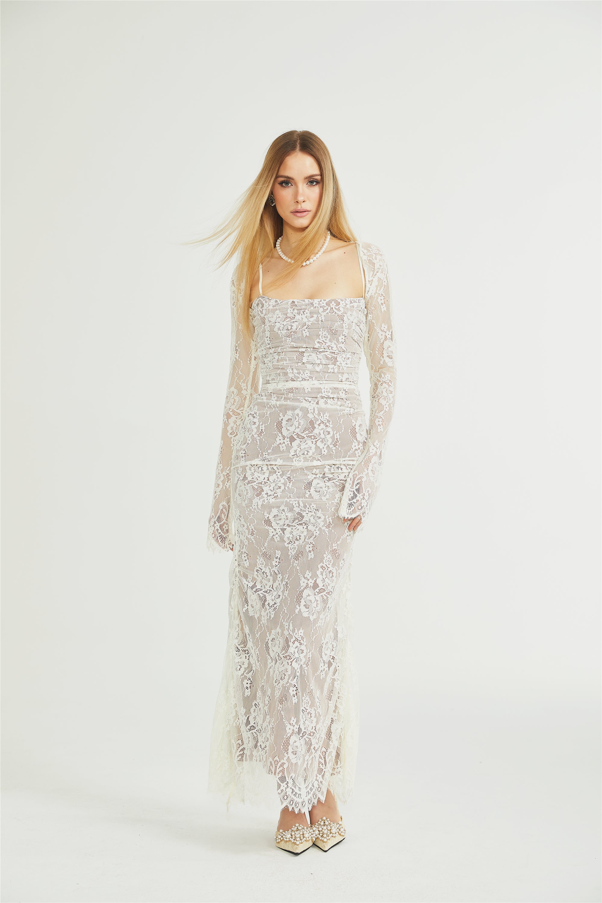 Valérie white lace maxi dress