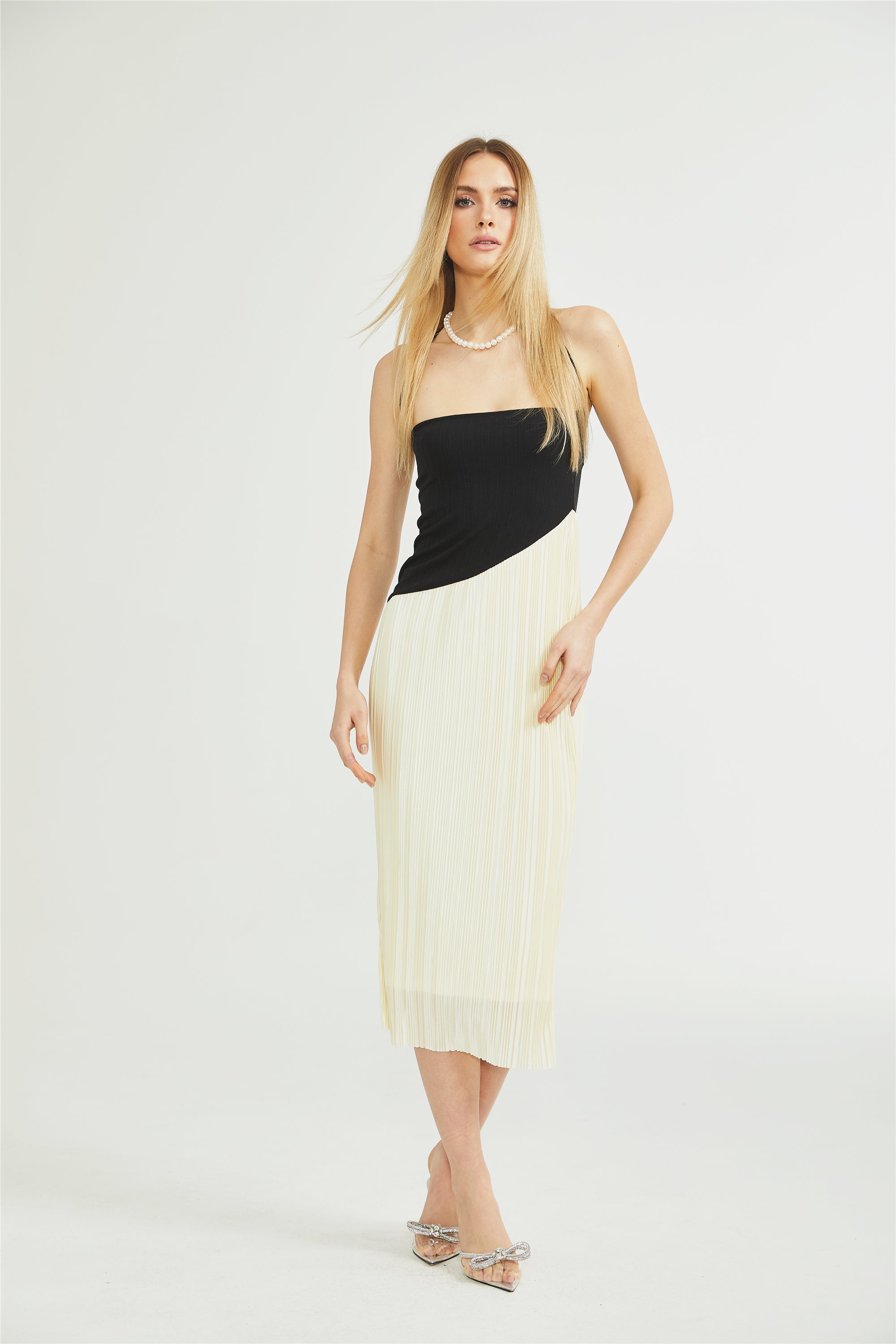 Giverny halterneck fitted midi dress