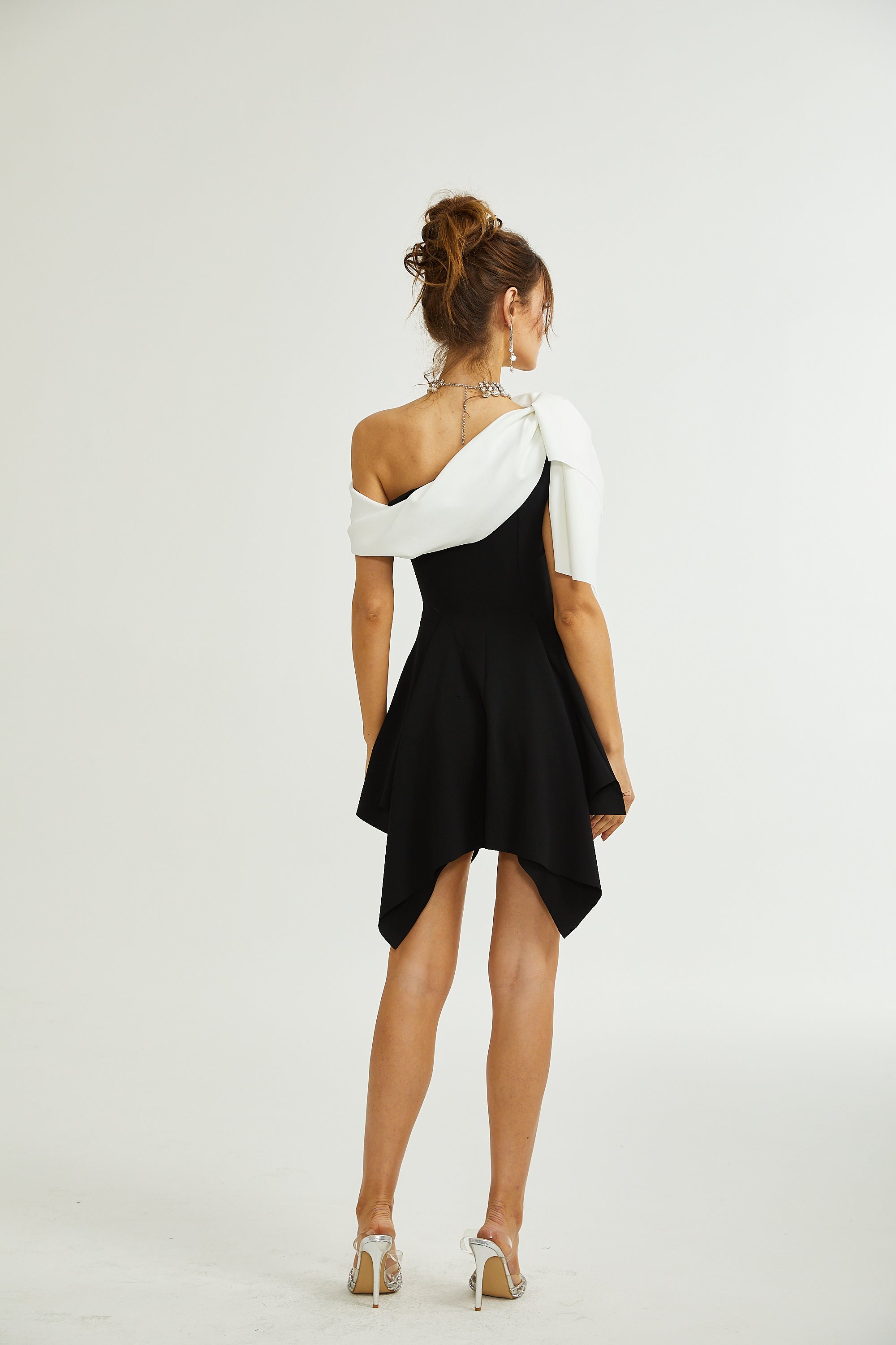 Asymmetrisches Minikleid Émeline 