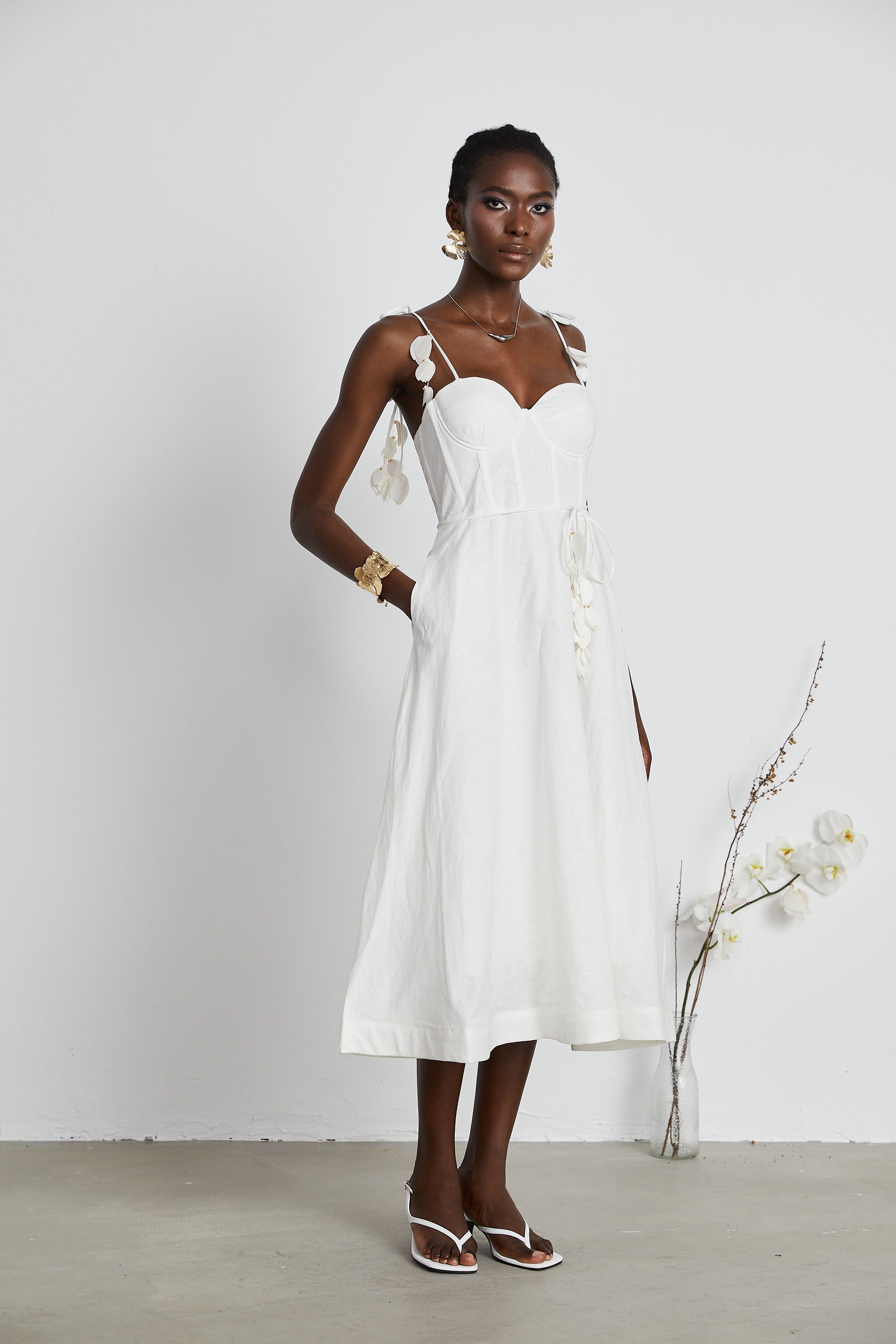 Hélène white corset midi dress