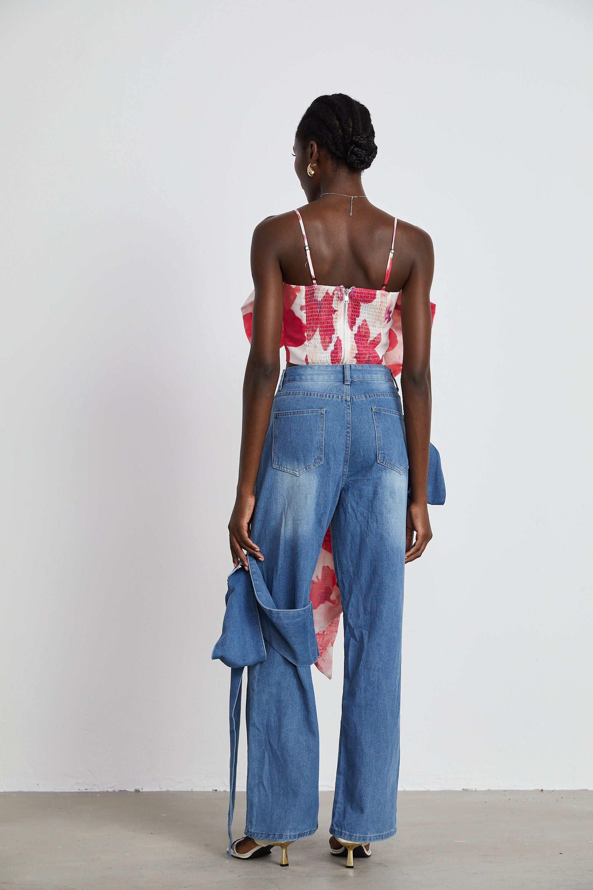 Ysabella bow-detail wide-leg jeans