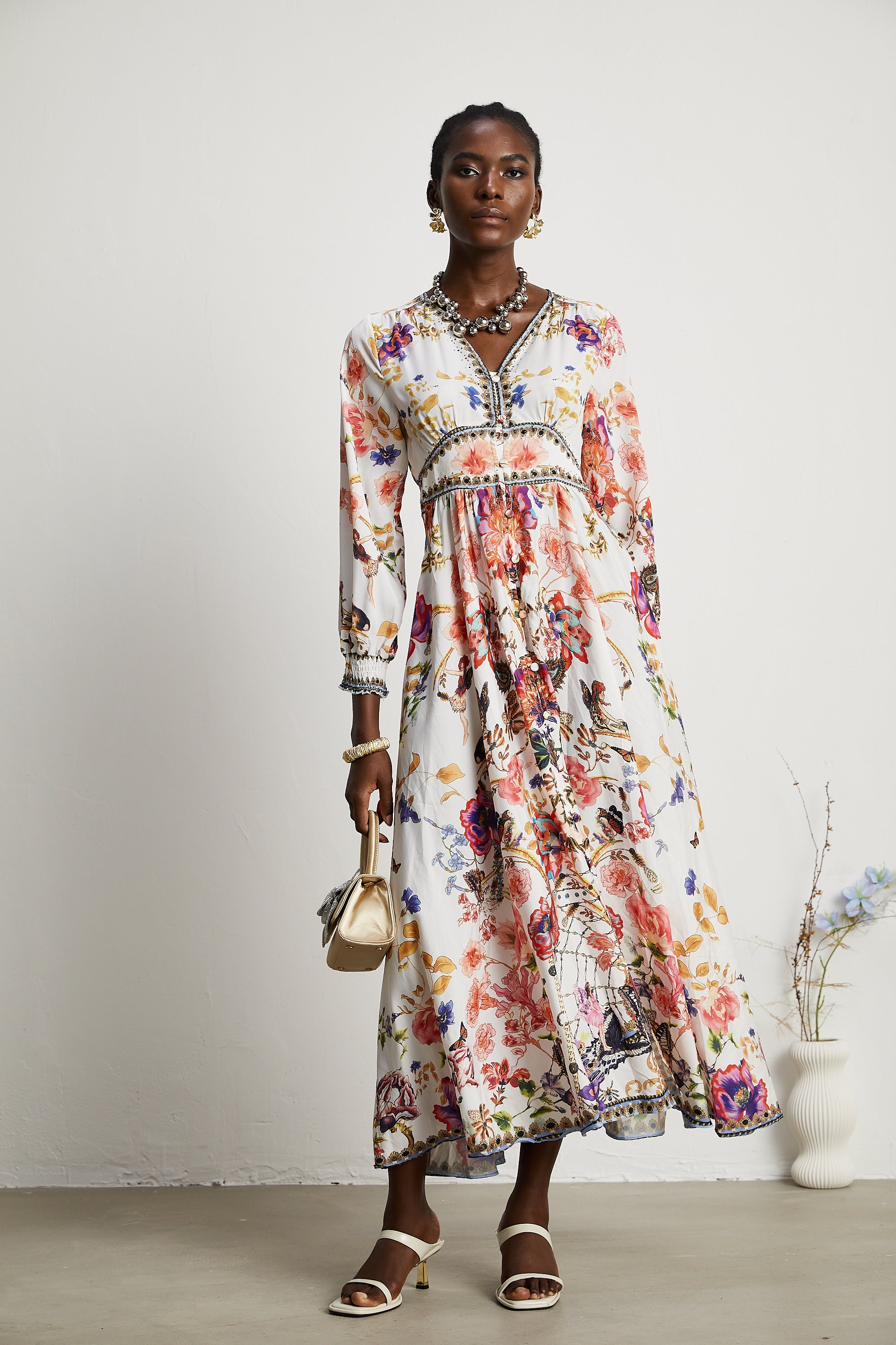 Airina floral V-neck maxi dress