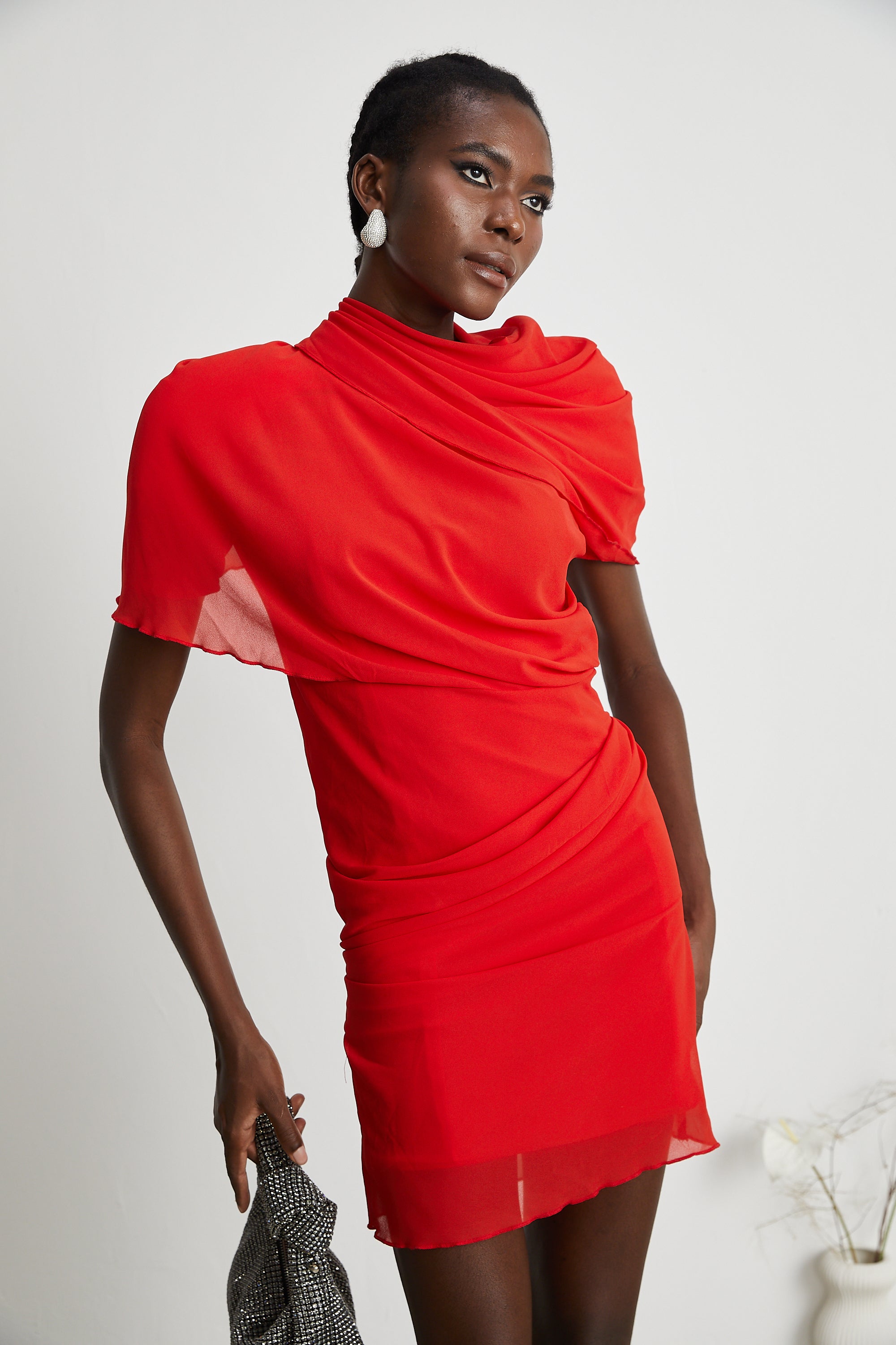 Clarabelle – Rotes drapiertes Minikleid 