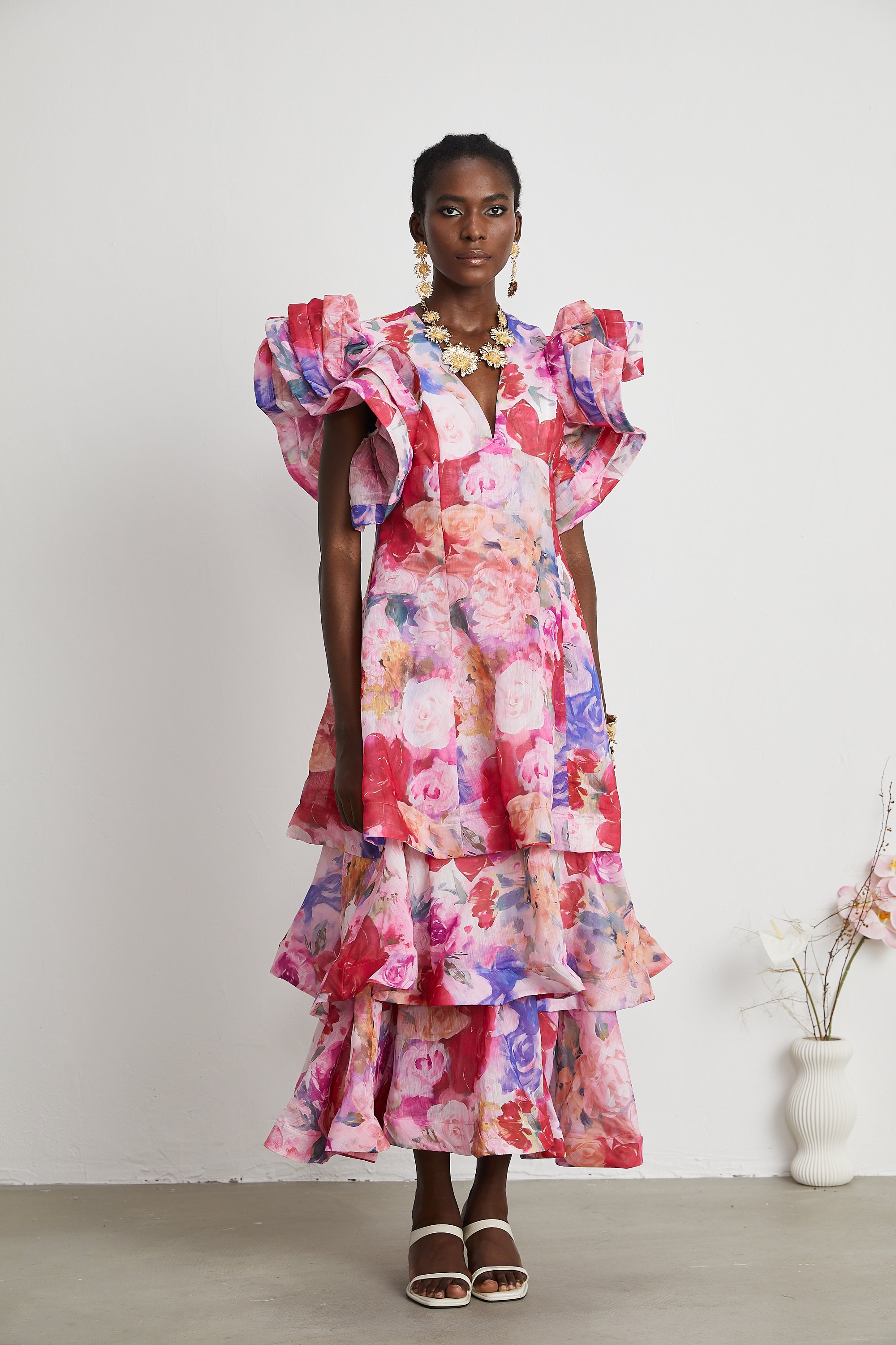 Élodie floral-print ruffled gown